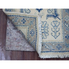 Tappeto in lana annodato a mano 1'10"x2'9", stile vintage color avorio, con motivi tribali