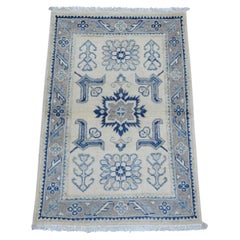 Tappeto in lana annodato a mano 1'10"x2'9", stile vintage color avorio, con motivi tribali