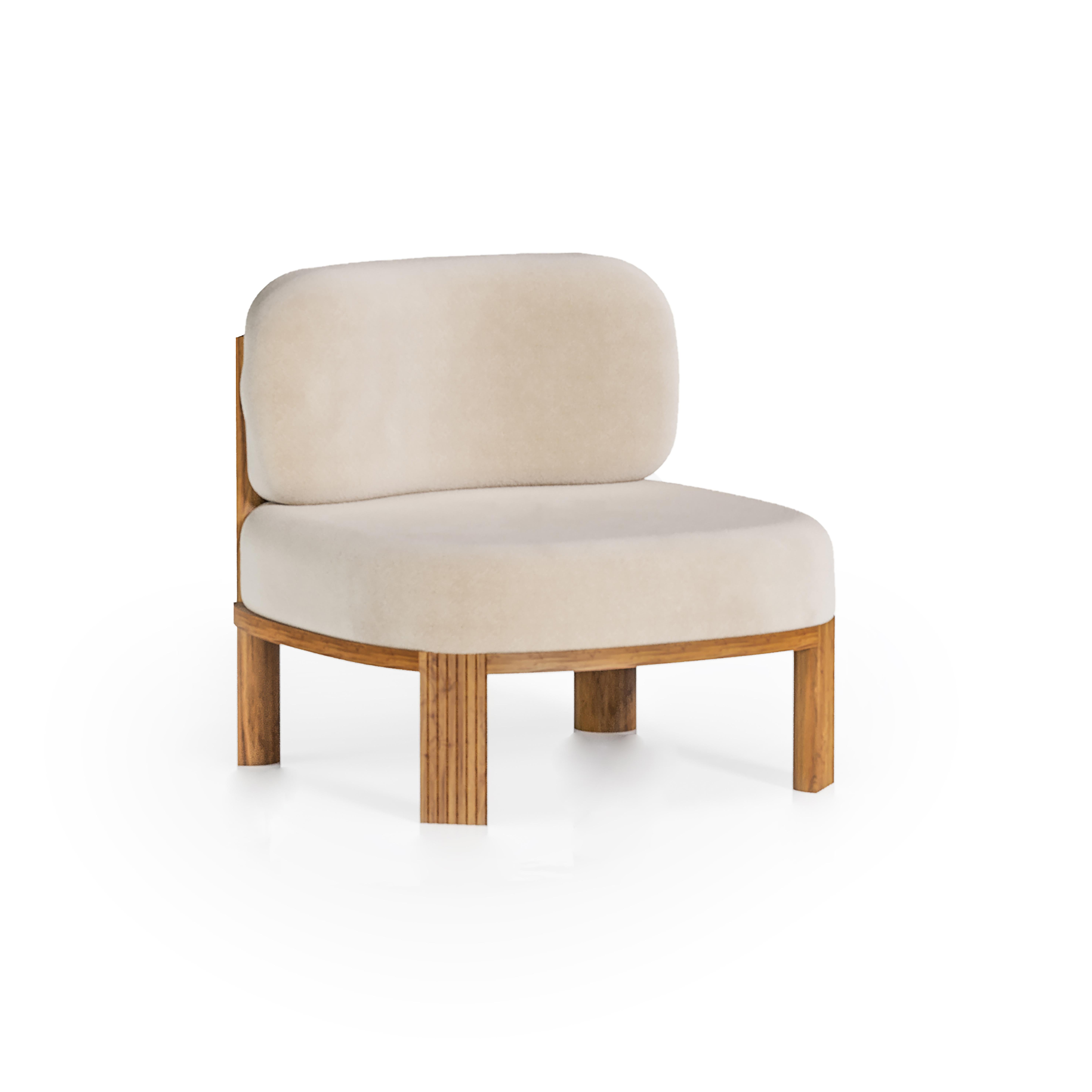 111 Sessel aus Stoff und Eichenholz, 2er-Set von Collector Studio (21. Jahrhundert und zeitgenössisch) im Angebot