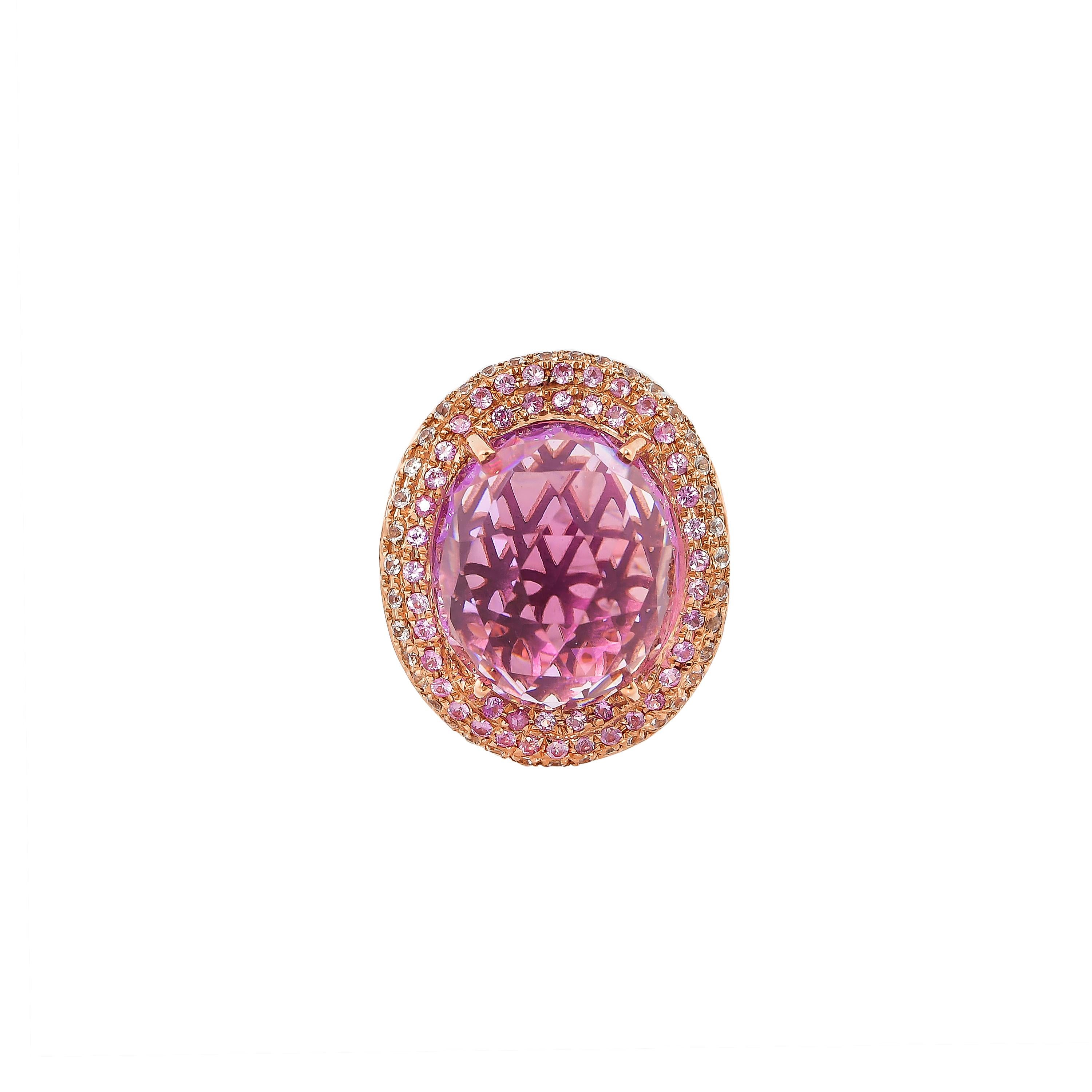 Oval Cut 11.1 Carat Amethyst and Sapphire Ring in 14 Karat Rose Gold For Sale