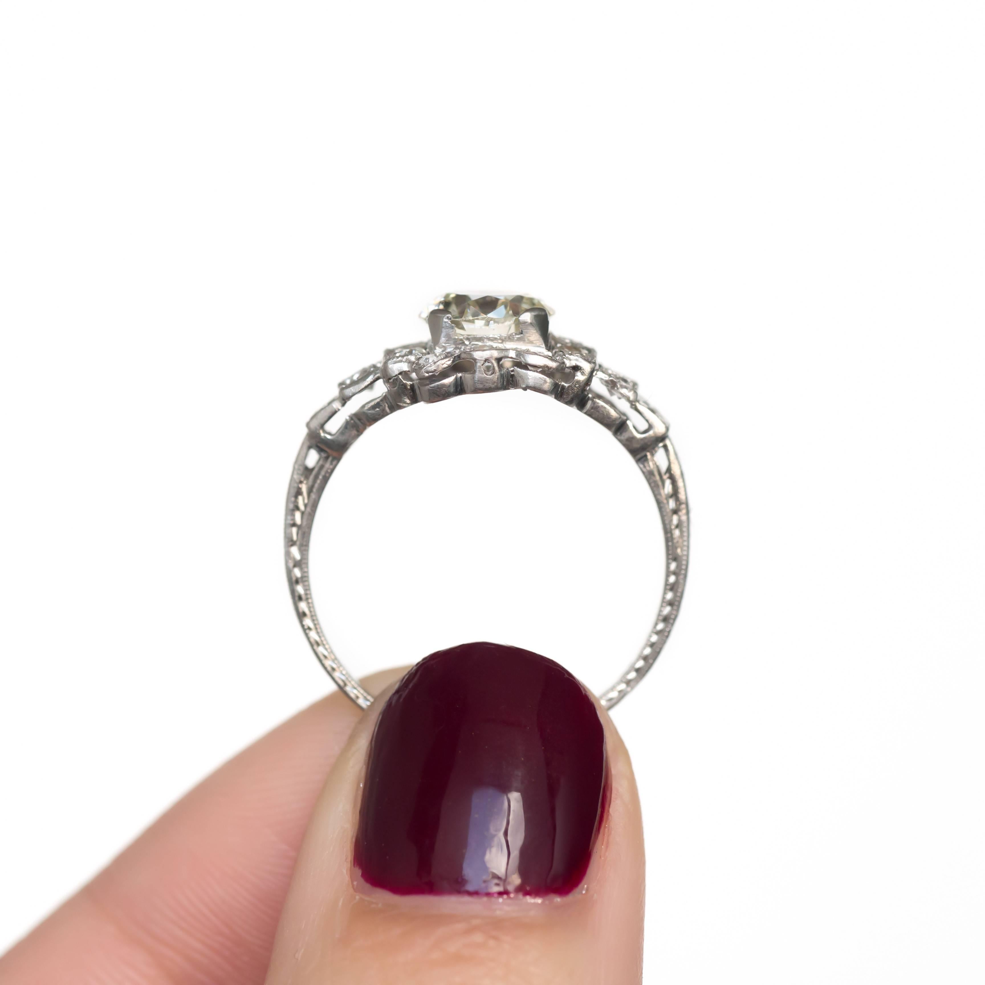 Bague de fiançailles en platine avec diamants de 1,11 carat Pour femmes en vente