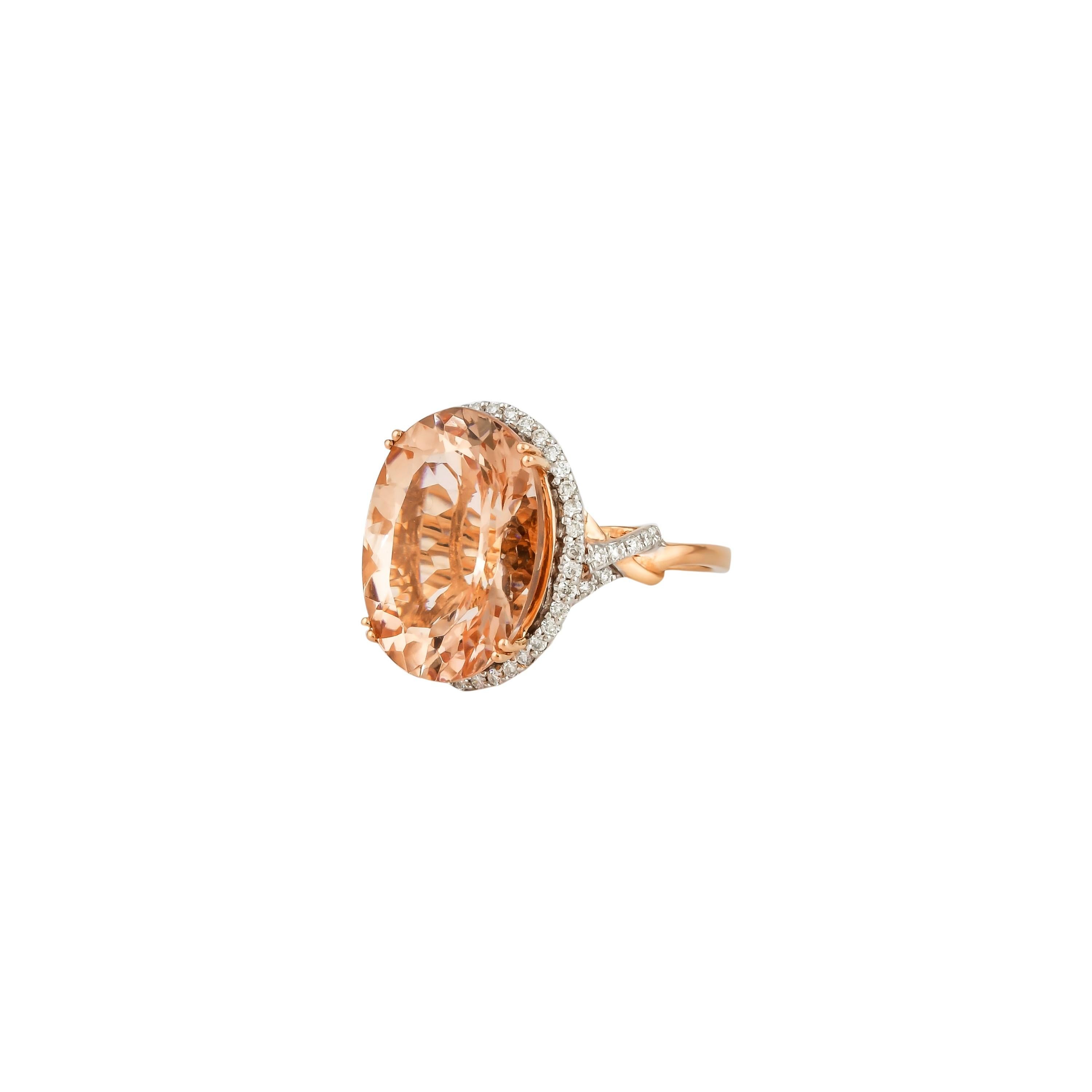 Sunita Nahata Morganite 11.10ct. Fancy Ring in 18K Rose Gold with Diamond. In New Condition For Sale In Hong Kong, HK