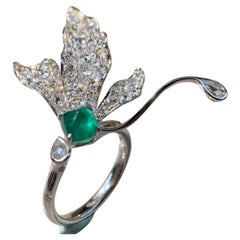 1,11 Karat natürlicher Smaragd Libelle Flügel geformt Diamant Cocktail Ring