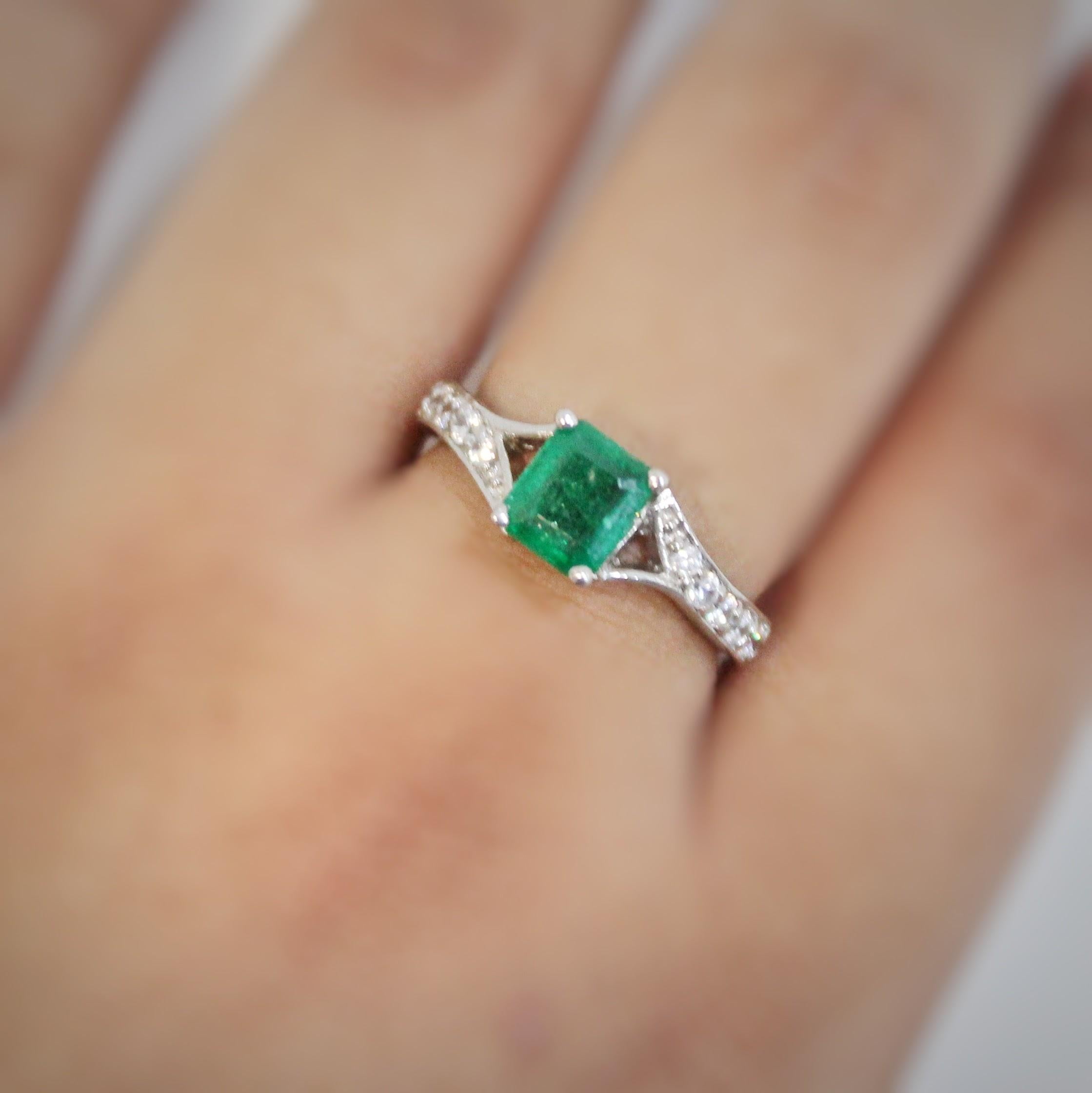 Emerald Cut 1.11 Carat Natural Emerald Ring