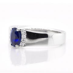 1.11 Carat Natural Sapphire and Diamond Band Ring Set in Platinum