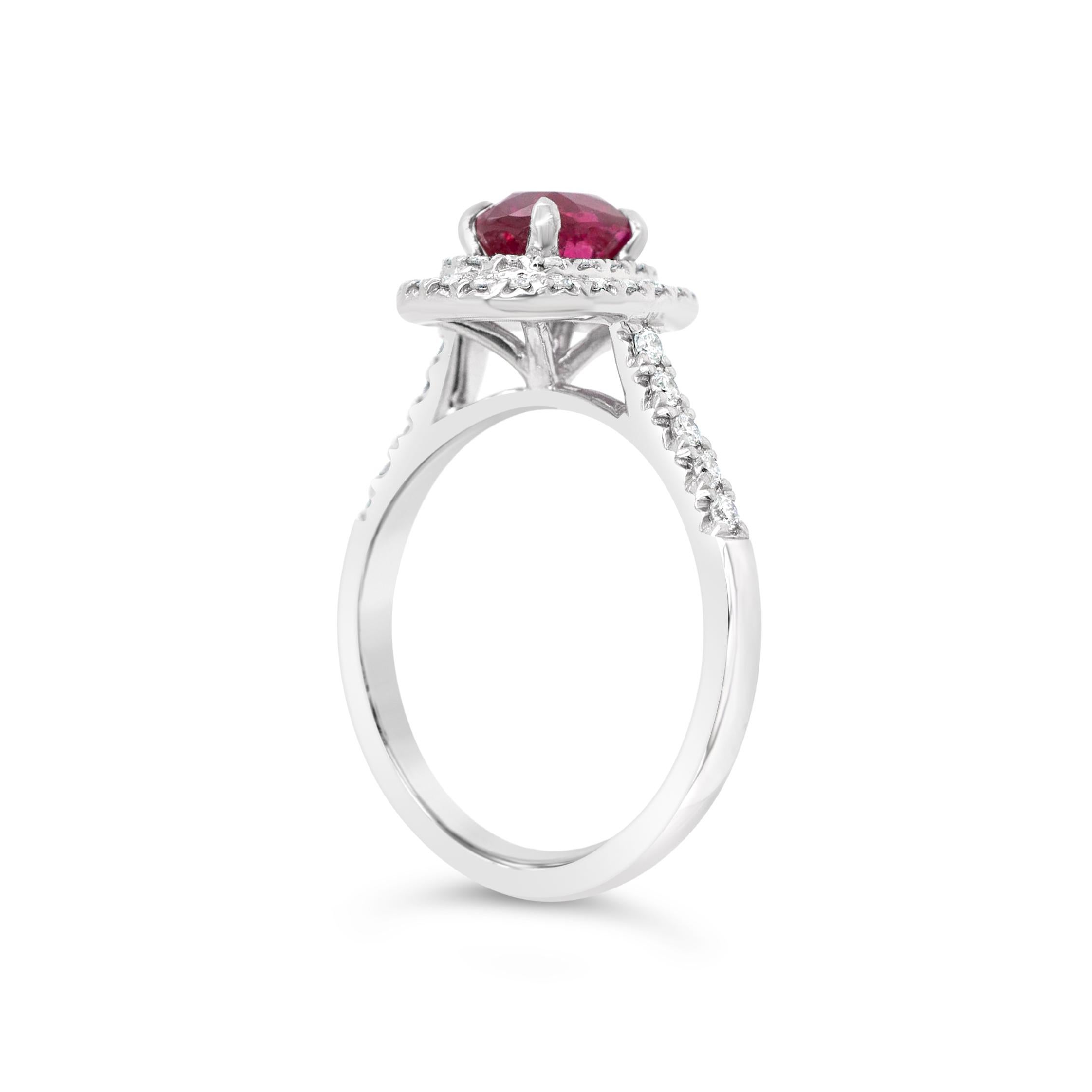 1.11 Carat Certified Oval Ruby No Heat 0.36 Carat Diamond 18 Karat Gold Ring In New Condition For Sale In Southampton, GB