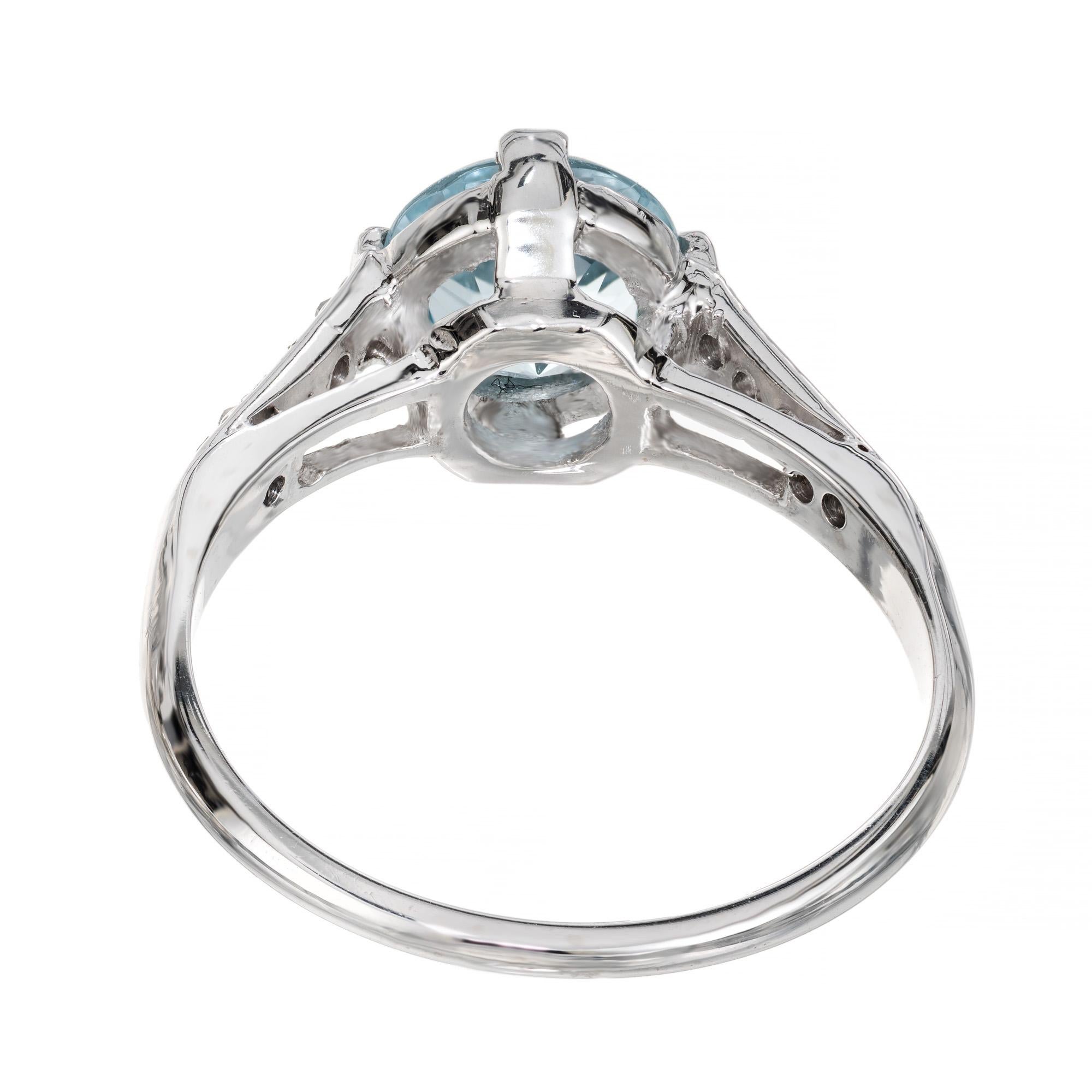 1.11 Carat Round Aquamarine Diamond Platinum Art Deco Engagement Ring  For Sale 2