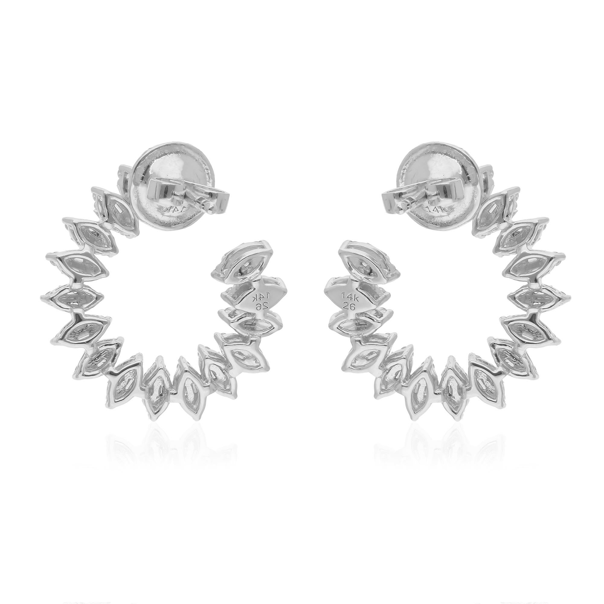 1.11 Carat SI Clarity HI Color Baguette Diamond Earrings 14 Karat White Gold In New Condition For Sale In Diera, Dubai