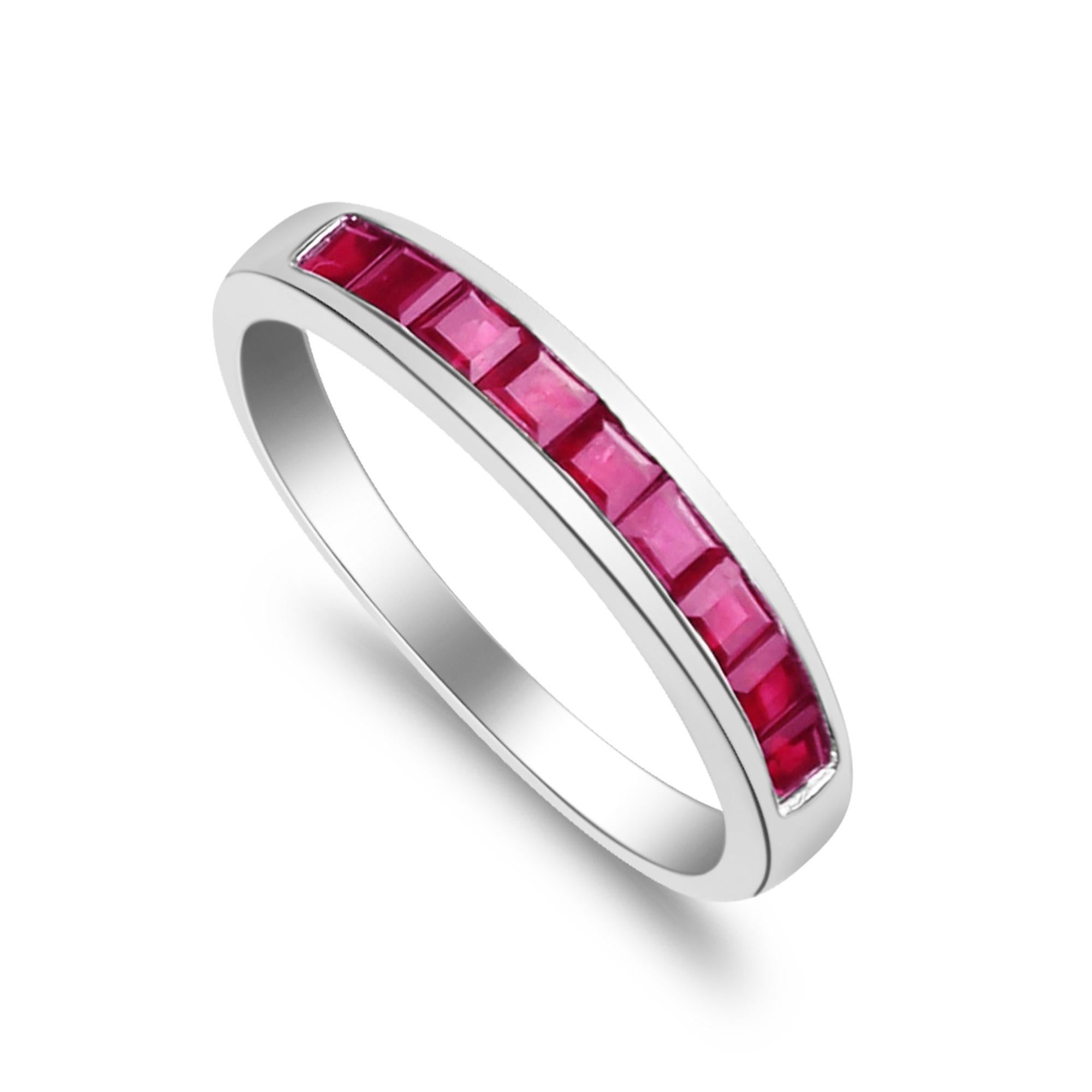 1.11 Carat Square Cut Ruby 14K White Gold Wedding Ring In New Condition For Sale In New York, NY