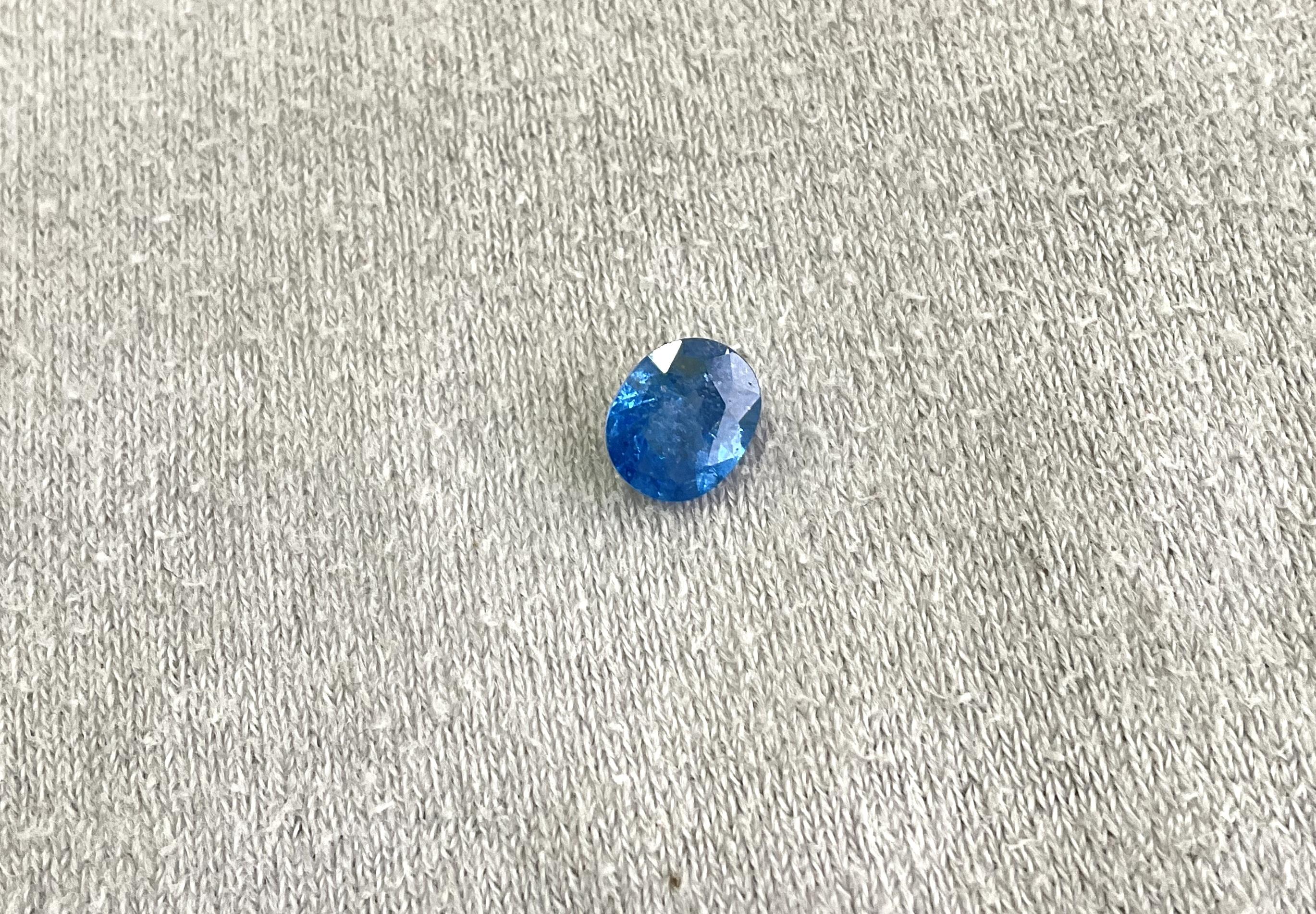 Spinelle bleu de Tanzanie facettée ovale de 1,11 carat pour bague joaillerie Unisexe en vente