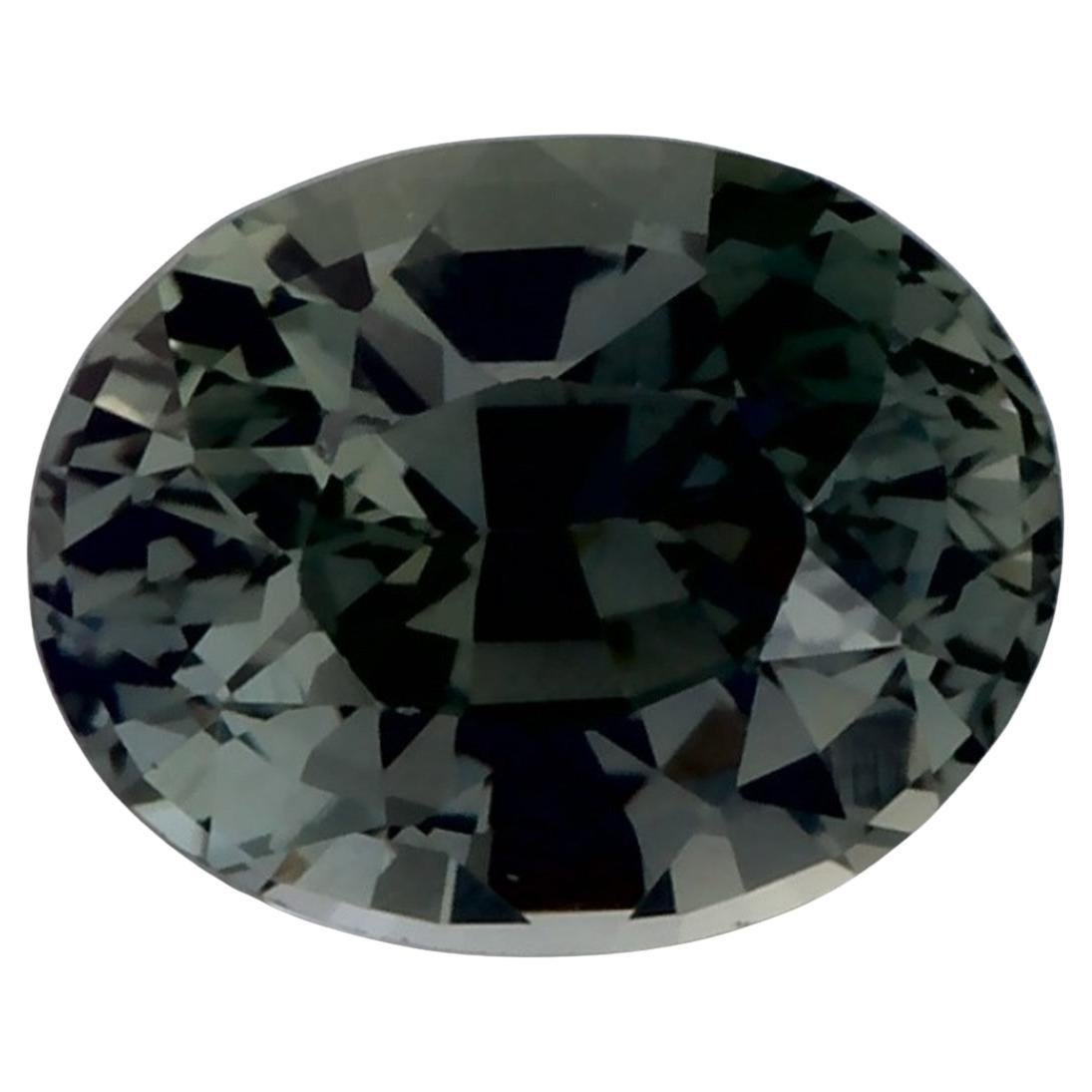 1.11 Karat Grüner Saphir Oval Loser Edelstein