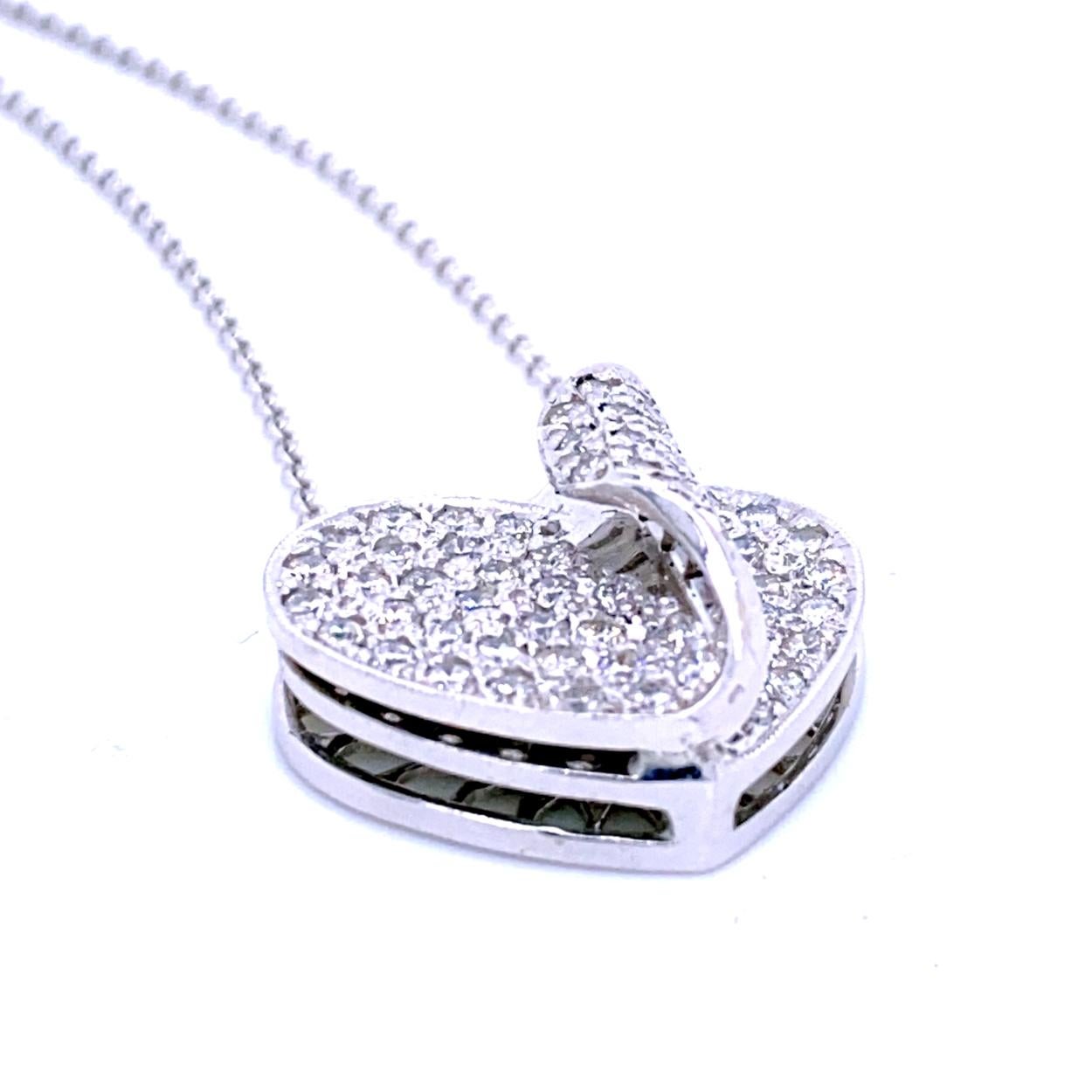 Contemporary 1.11 Carat Pave Set Diamond 14 Karat Gold Heart Pendant Necklace For Sale
