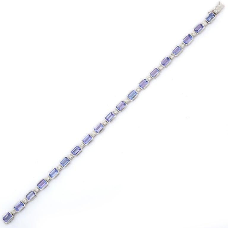11.1 Ct. Tanzanite & Diamond Tennis Bracelet in 18k White Gold Bridal Jewelry In New Condition For Sale In New York, NY