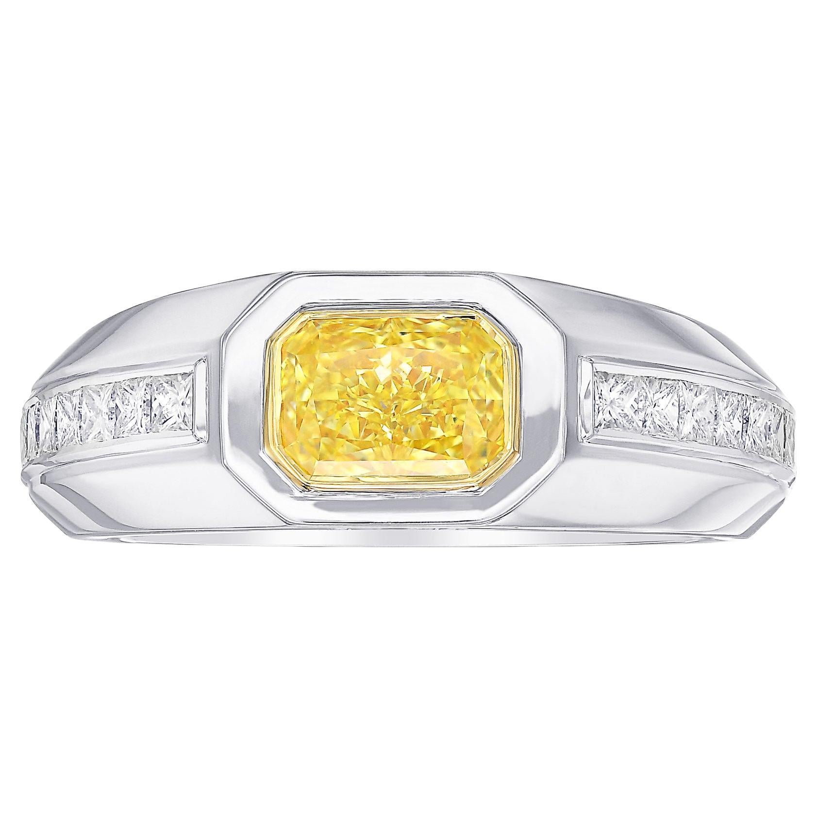 1,11 cts GIA Certified Fancy Yellow Radiant Diamond Herrenring
