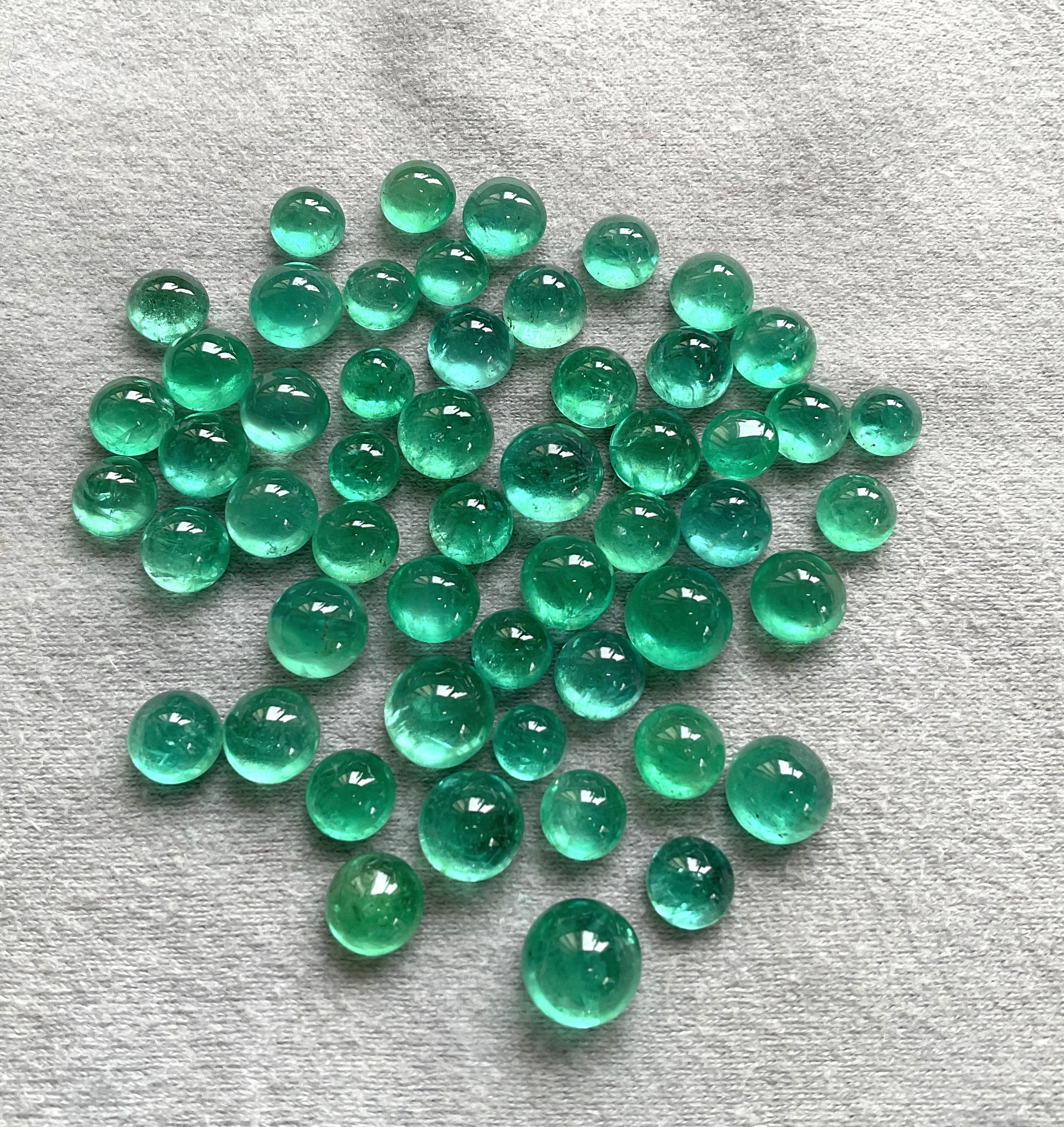 111.00 carats Zambian Emerald Round Plain Cabs Top Quality For Jewelry Gemstone 

Pierre précieuse : Émeraude
Forme : Cabines rondes
Poids : 111,00 carats
Taille - 6 à 9 MM
Quantité - 53 pièces