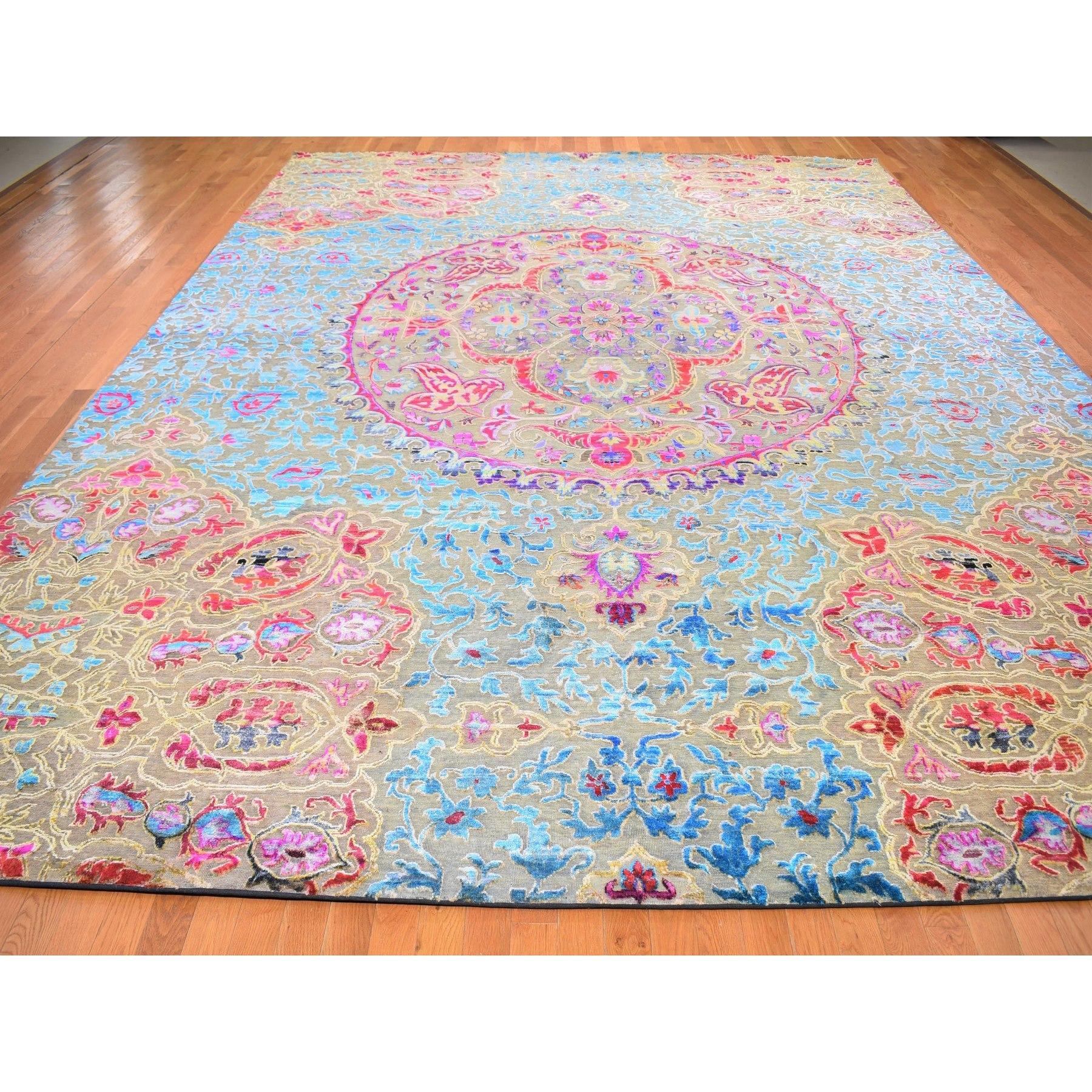 Alfombra Maharaja de Seda Sari y Lana Texturizada de Gran Colorido 11'10 