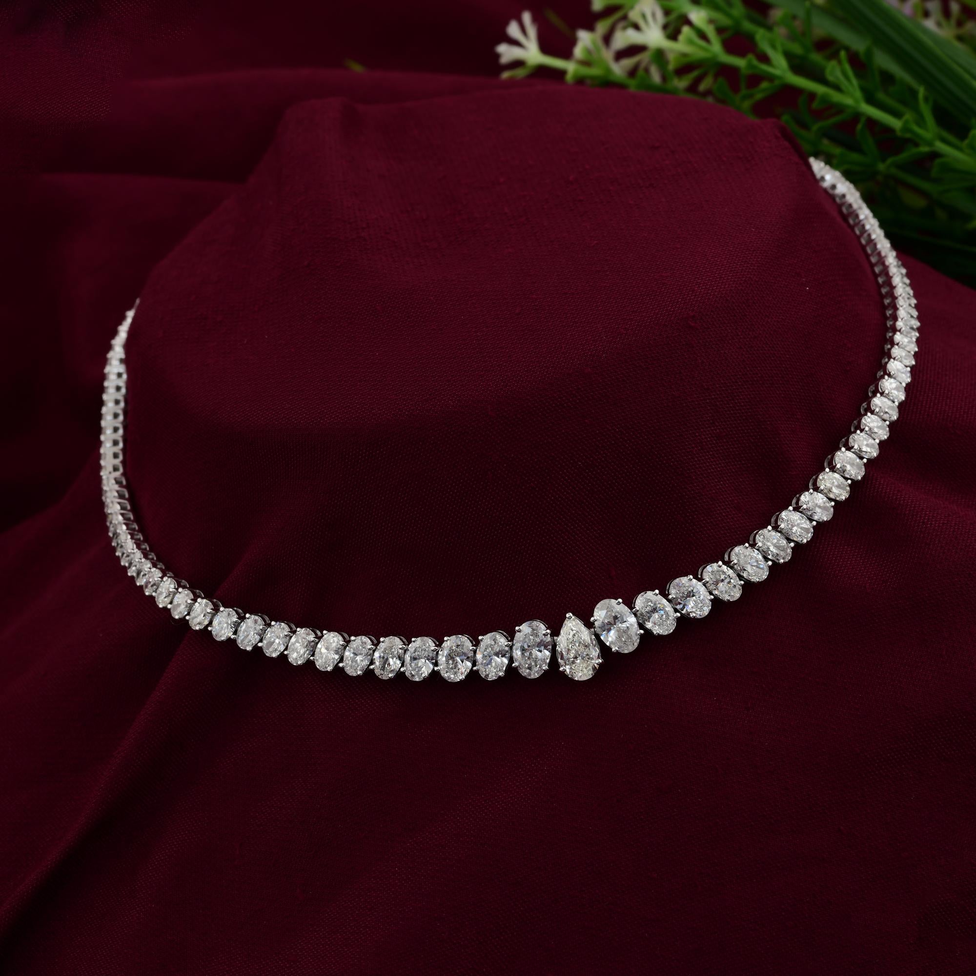 11,11 Karat SI Reinheit HI Farbe Birne Oval Diamant-Halskette 18 Karat Weißgold im Zustand „Neu“ im Angebot in Diera, Dubai