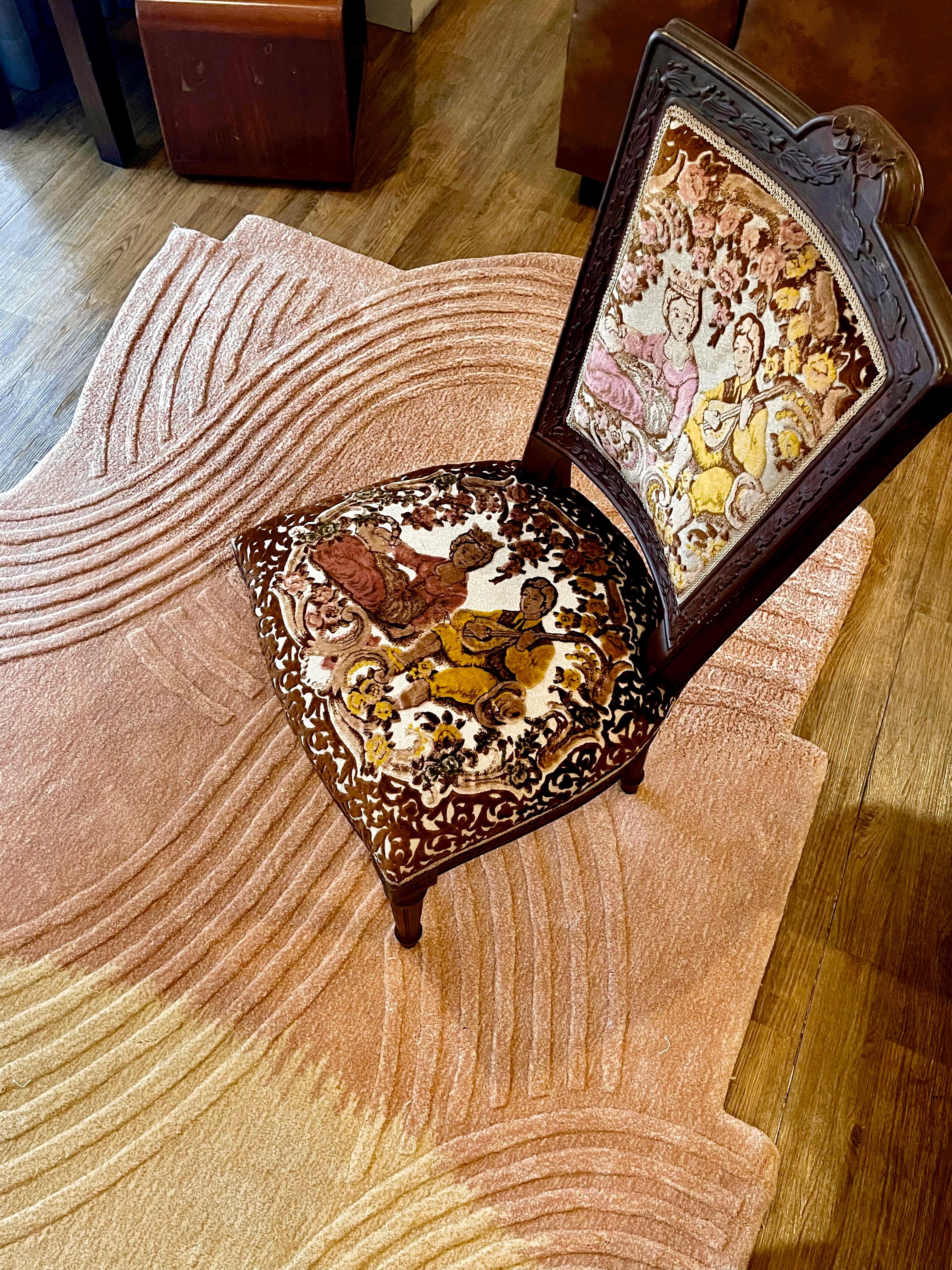11'11 Unregelmäßiger handgetufteter Wollteppich in Form eines Regular Shape in Farbverlaufs von RAG Home (Moderne) im Angebot