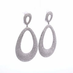 11⅓ct Diamond Fancy Oval Hoop Earrings in 18k Gold