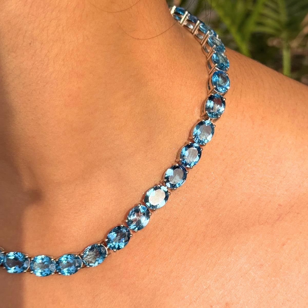 Collar de tenis de topacio azul talla oval de 111,46 quilates facetados de plata de ley 925 Corte oval en venta