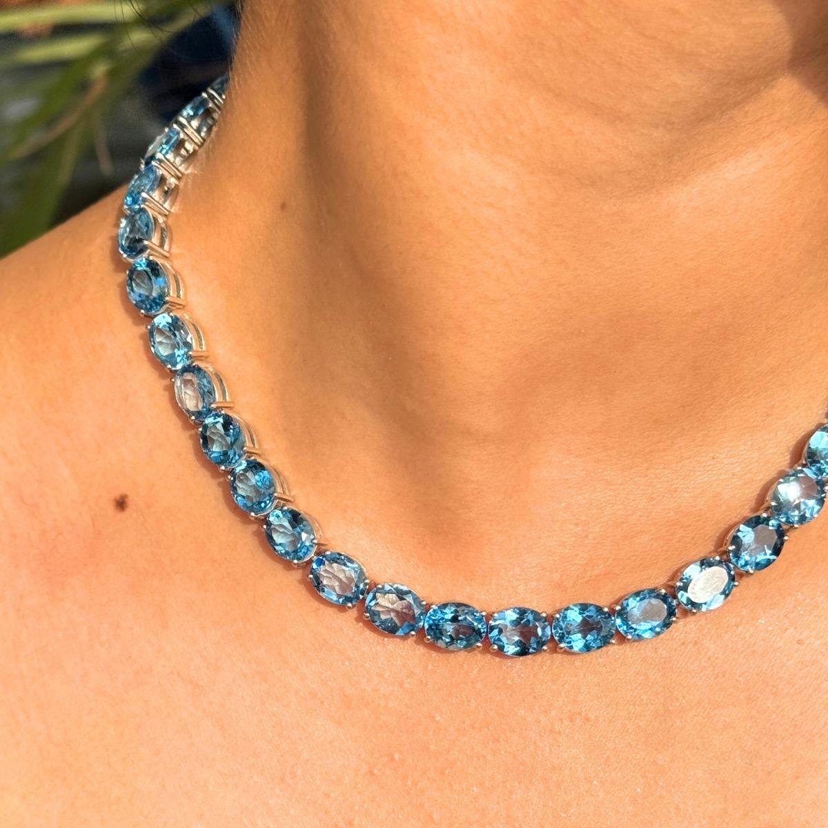 Collar de tenis de topacio azul talla oval de 111,46 quilates facetados de plata de ley 925 en venta 2