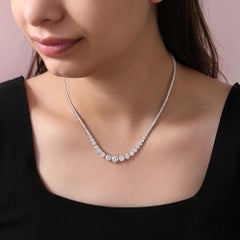 Collana a catena con diamanti tondi graduati 11,14ct in oro bianco 14K