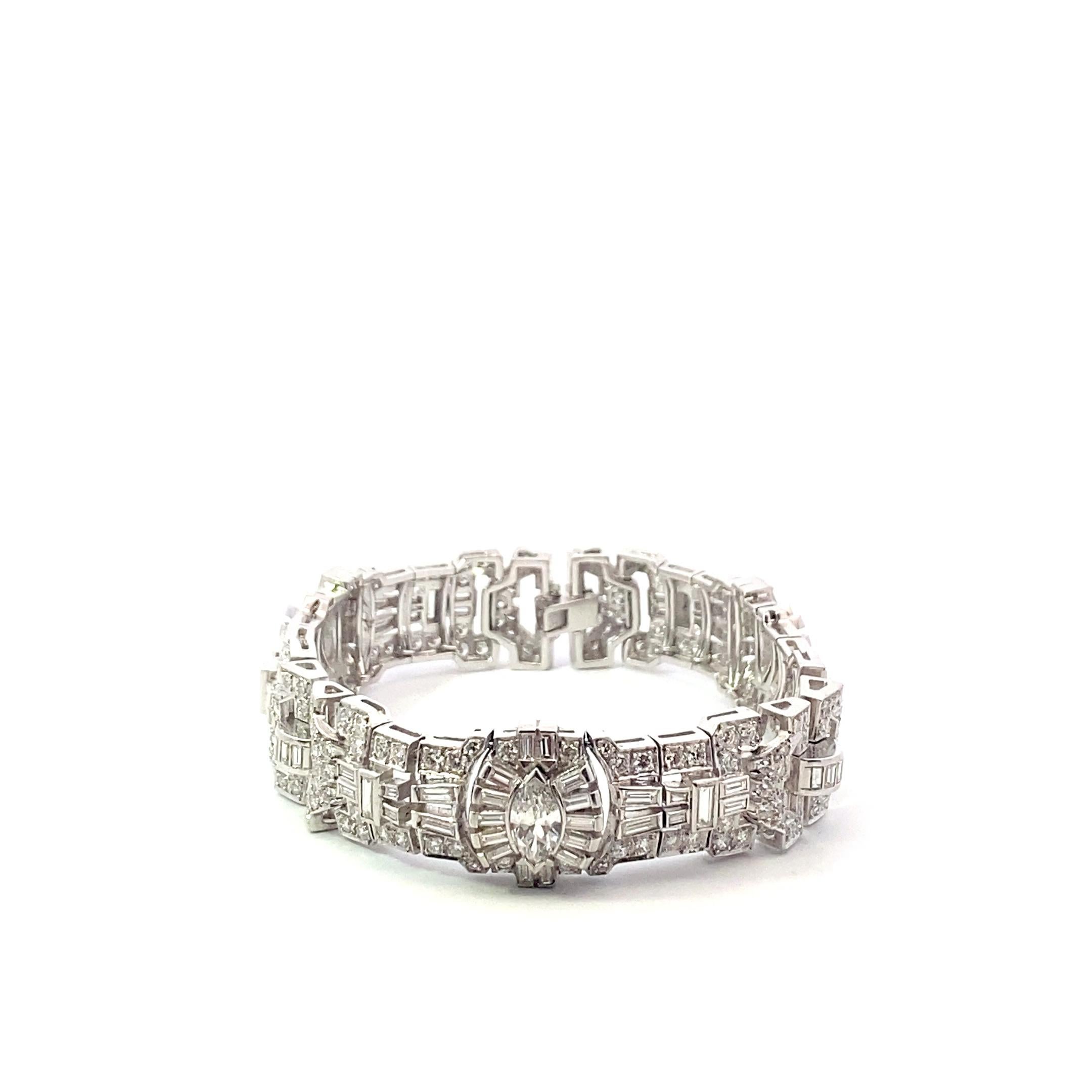 Pulsera Art Déco de Diamantes en Platino de 11,15 Quilates Corte baguette en venta