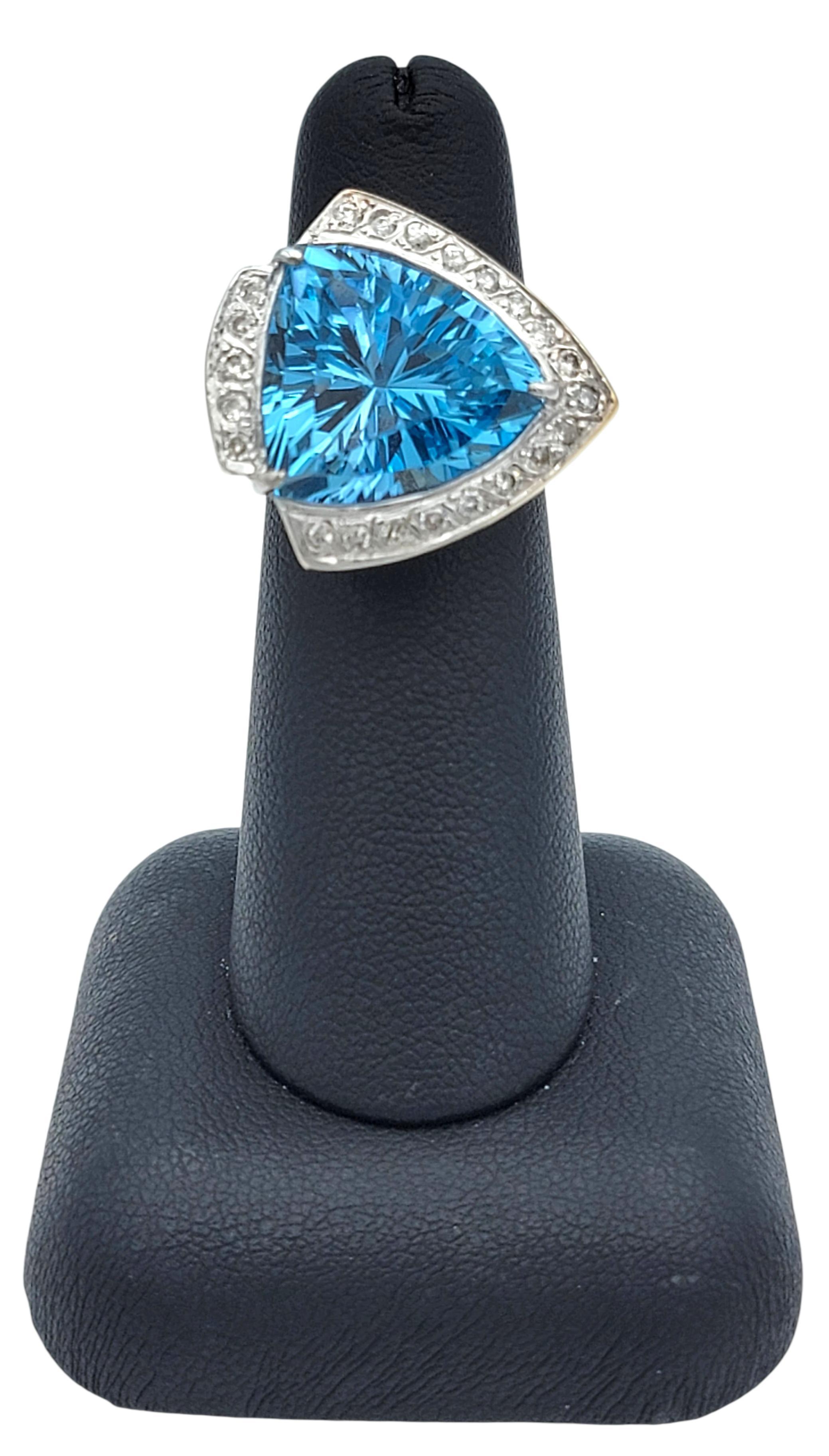 11.15 Carat Trillion Cut Blue Topaz Cocktail Ring with Diamonds in 14 Karat Gold For Sale 6