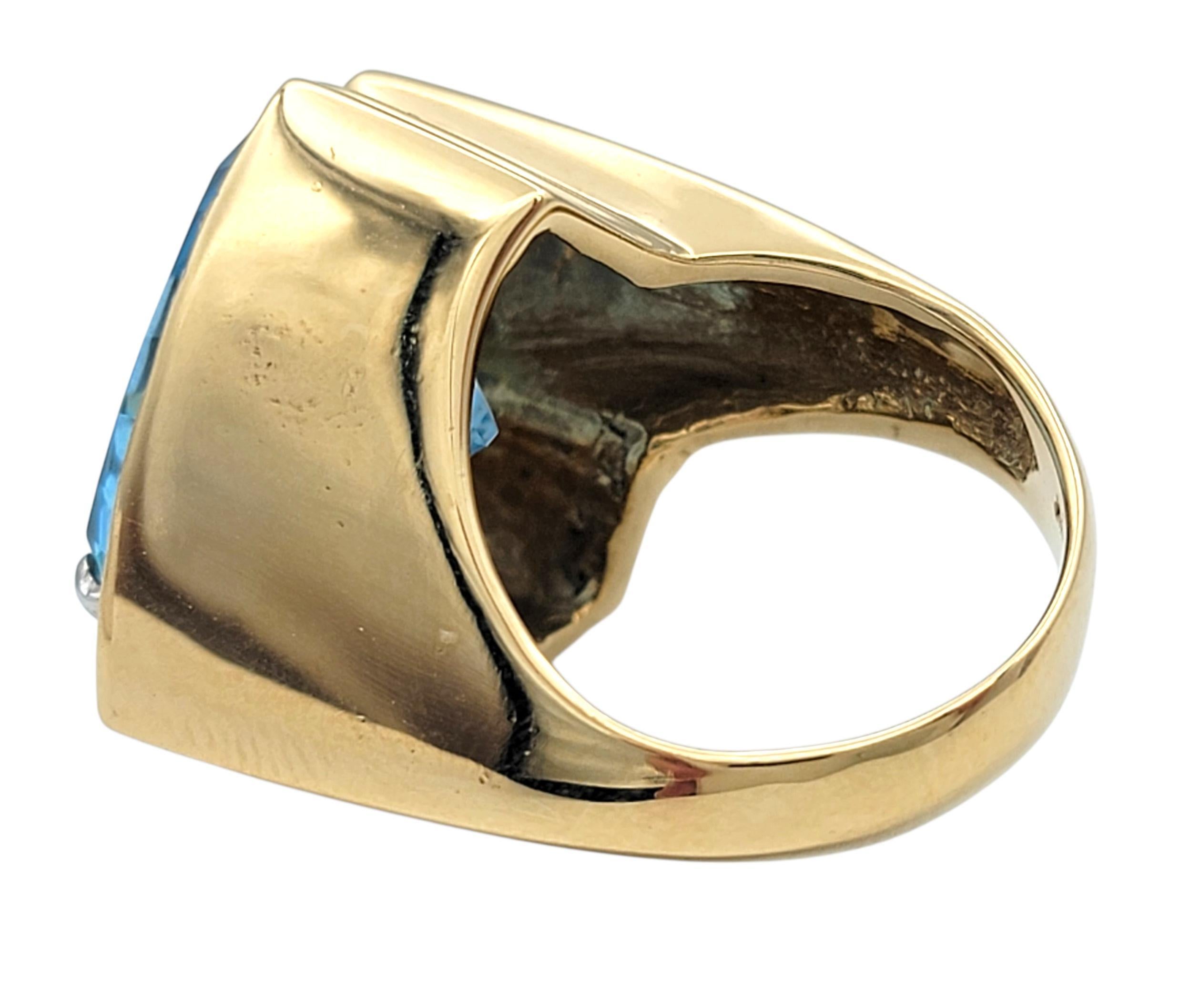 11.15 Carat Trillion Cut Blue Topaz Cocktail Ring with Diamonds in 14 Karat Gold For Sale 3