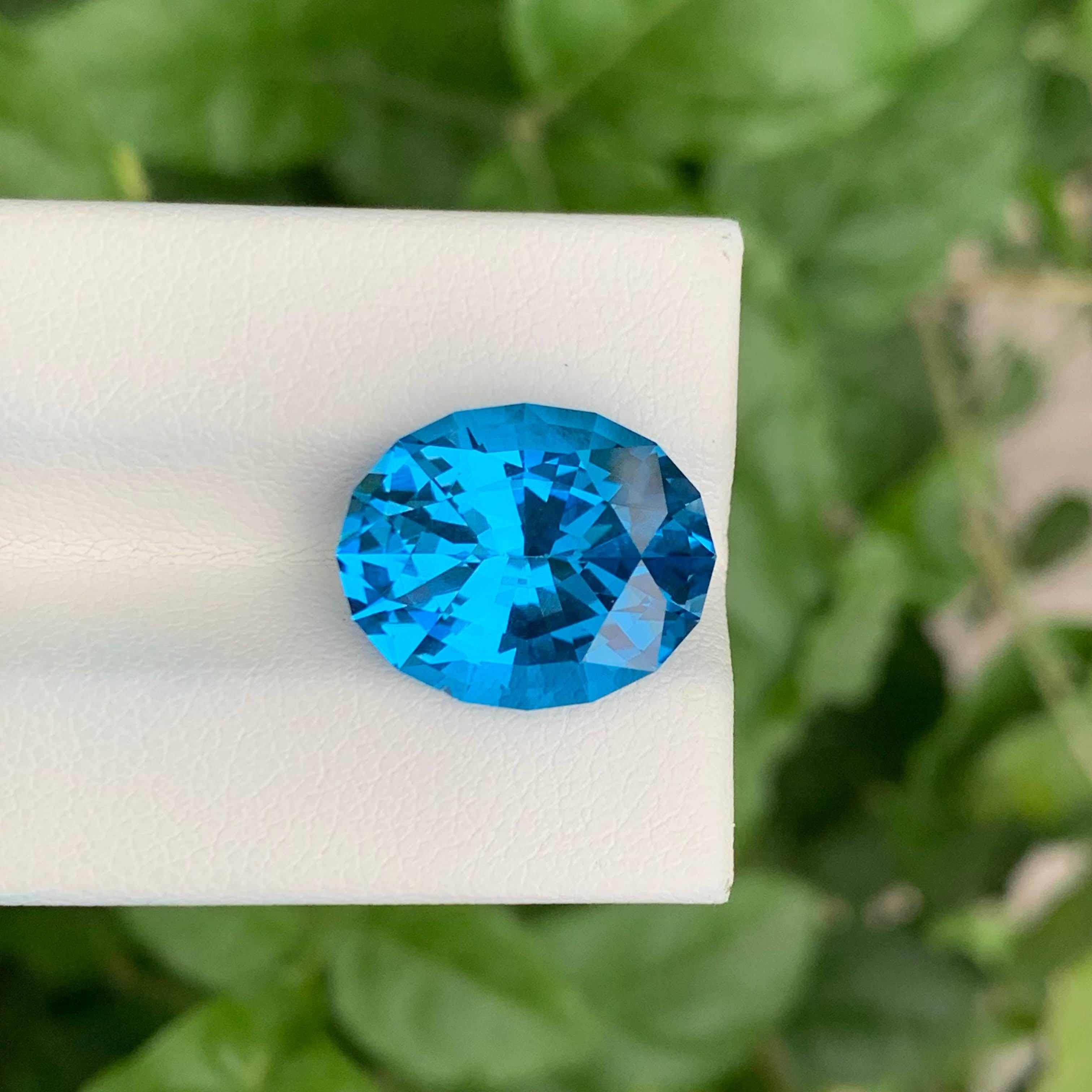 11,15 Karat Neon Blue Topaz Stein Ovalschliff Natürlicher Madagaskar's Edelstein im Angebot 1