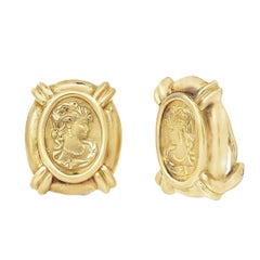 11,15 Gramm Cameo Clip-On Ohrringe aus 18k Gelbgold