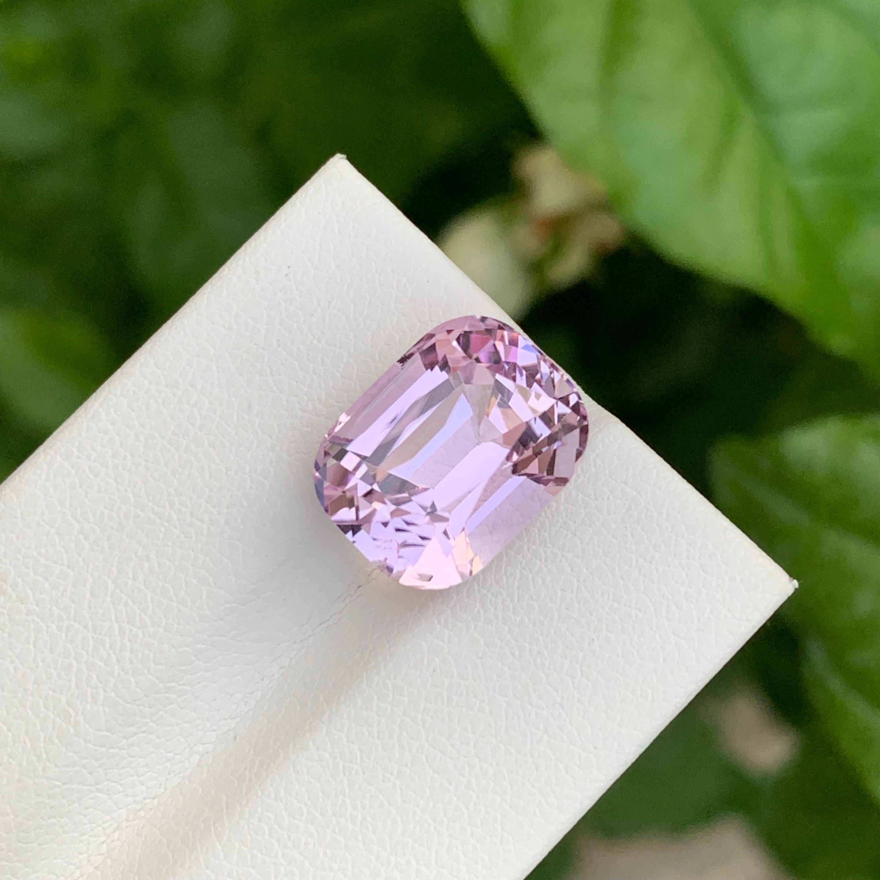 11.15 Natural Loose Purplish Pink Kunzite Cushion Shape Gem For Jewellery For Sale 1
