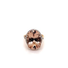 Sunita Nahata Morganite 11.17ct. Fancy Ring in 18K Rose Gold with Diamond.