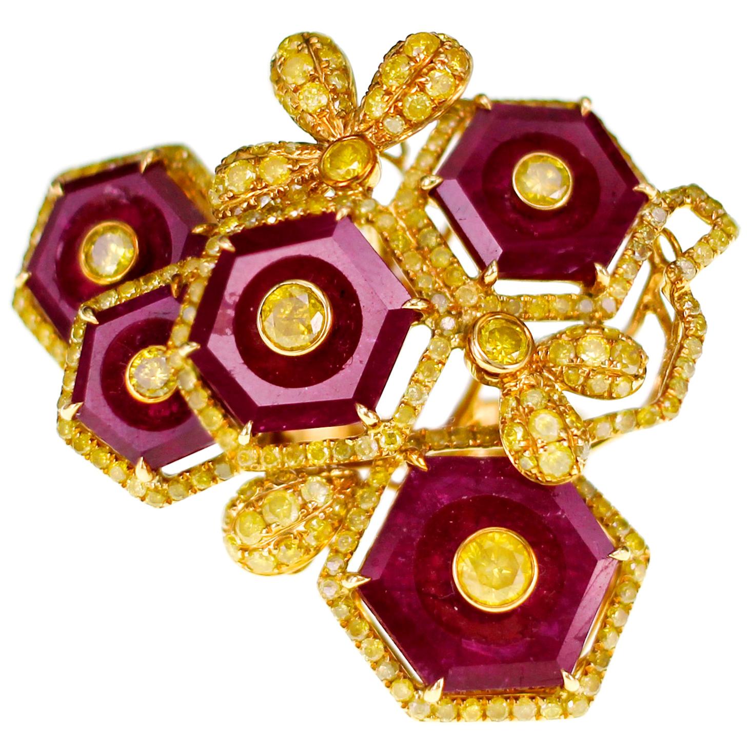 11.19 Carat Vivid Red Ruby with 2.78 Carat Fancy Vivid Yellow Diamond Ring For Sale