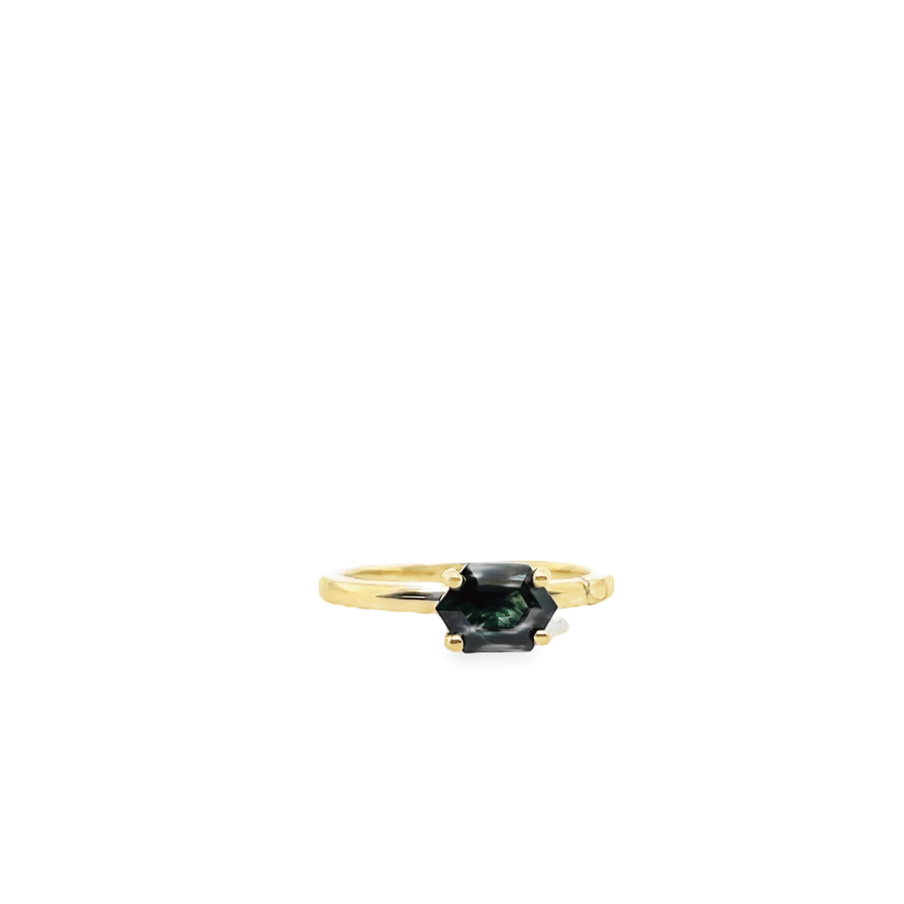 Femenino o masculino Anillo de compromiso de zafiro verde teal de 1,11 ct - Engastado en un elegante oro amarillo de 18 ct en venta
