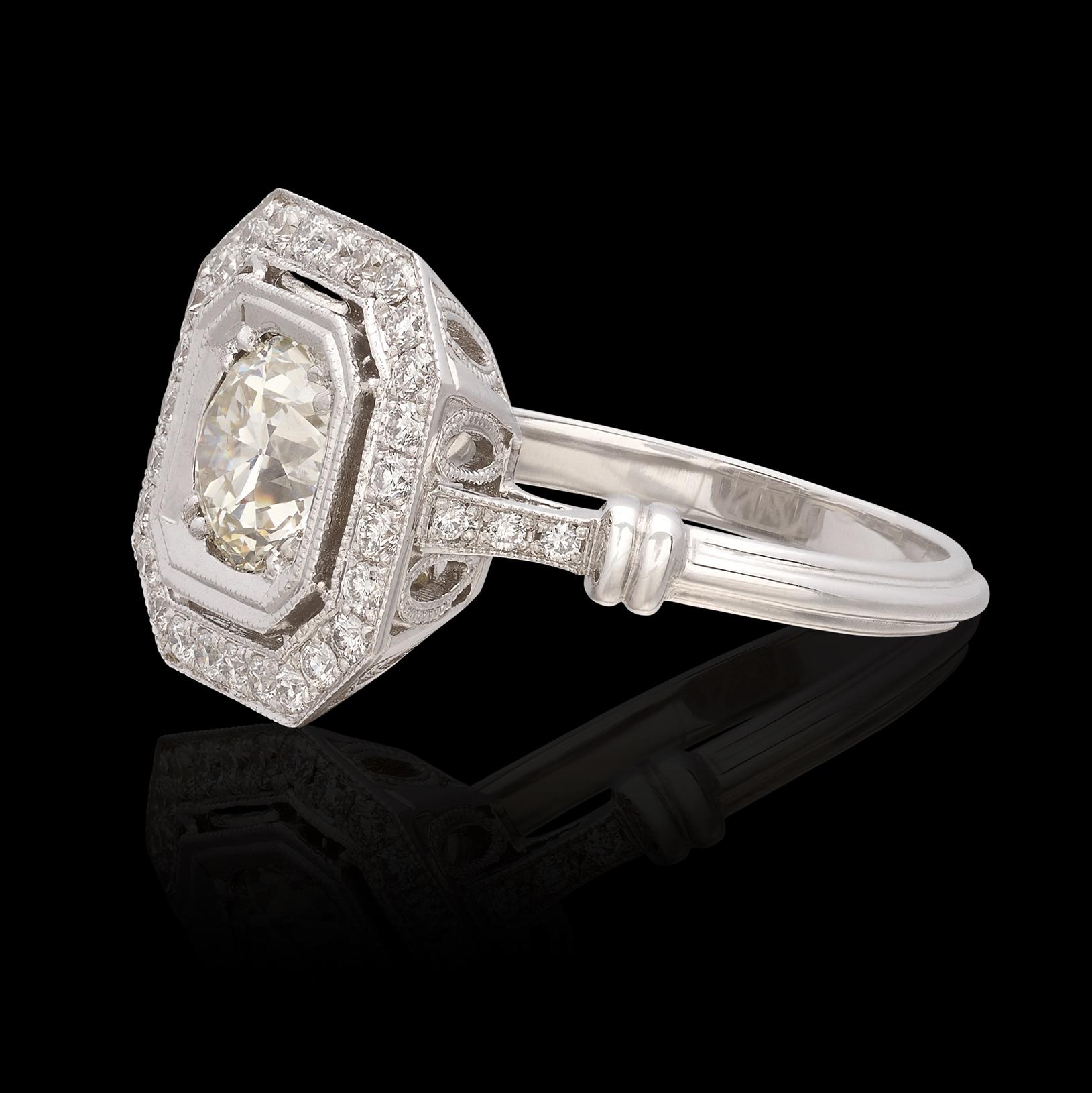1.11ct Old European Cut 18kt Diamond Ring For Sale 1