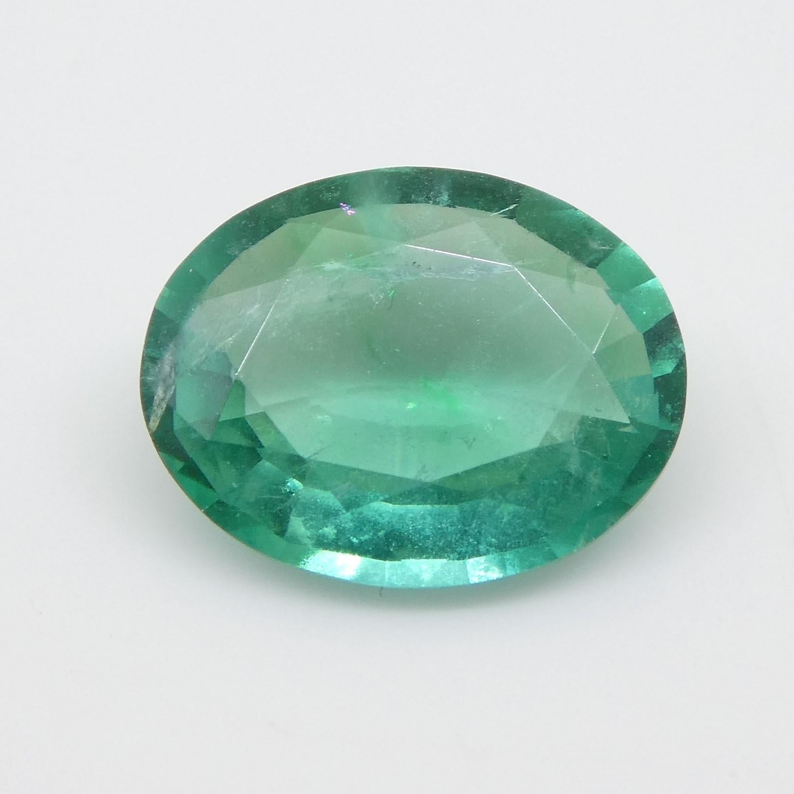 1.11ct Oval Green Emerald from Zambia For Sale 2