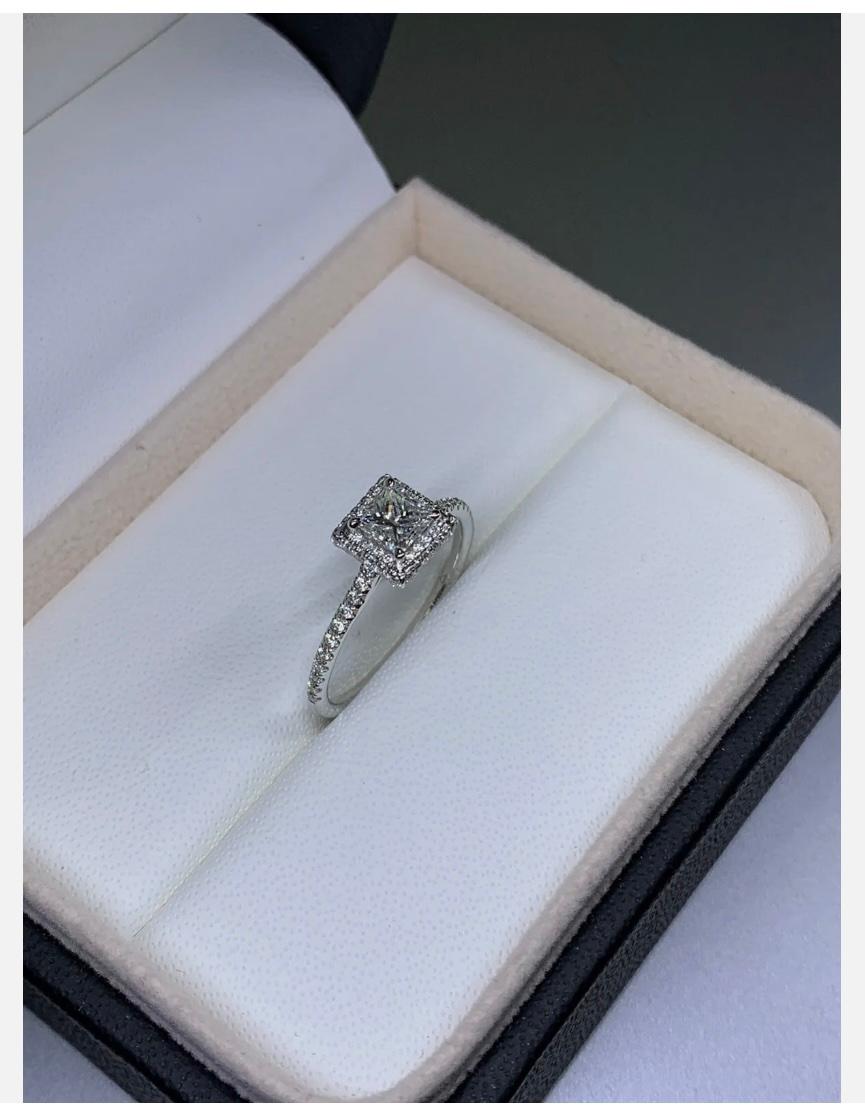 1.11ct Princess Diamond GIA Certified Solitaire Engagement Ring 18ct White Gold For Sale 2