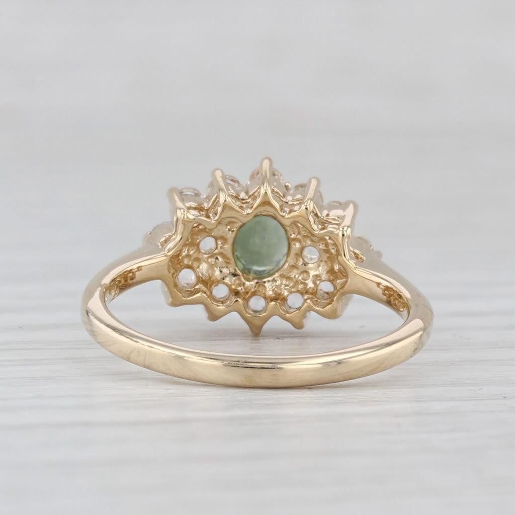 Anillo de oro amarillo de 14k con turmalina verde y topacio blanco de 1,11 quilates Talla 7 en Bueno estado para la venta en McLeansville, NC