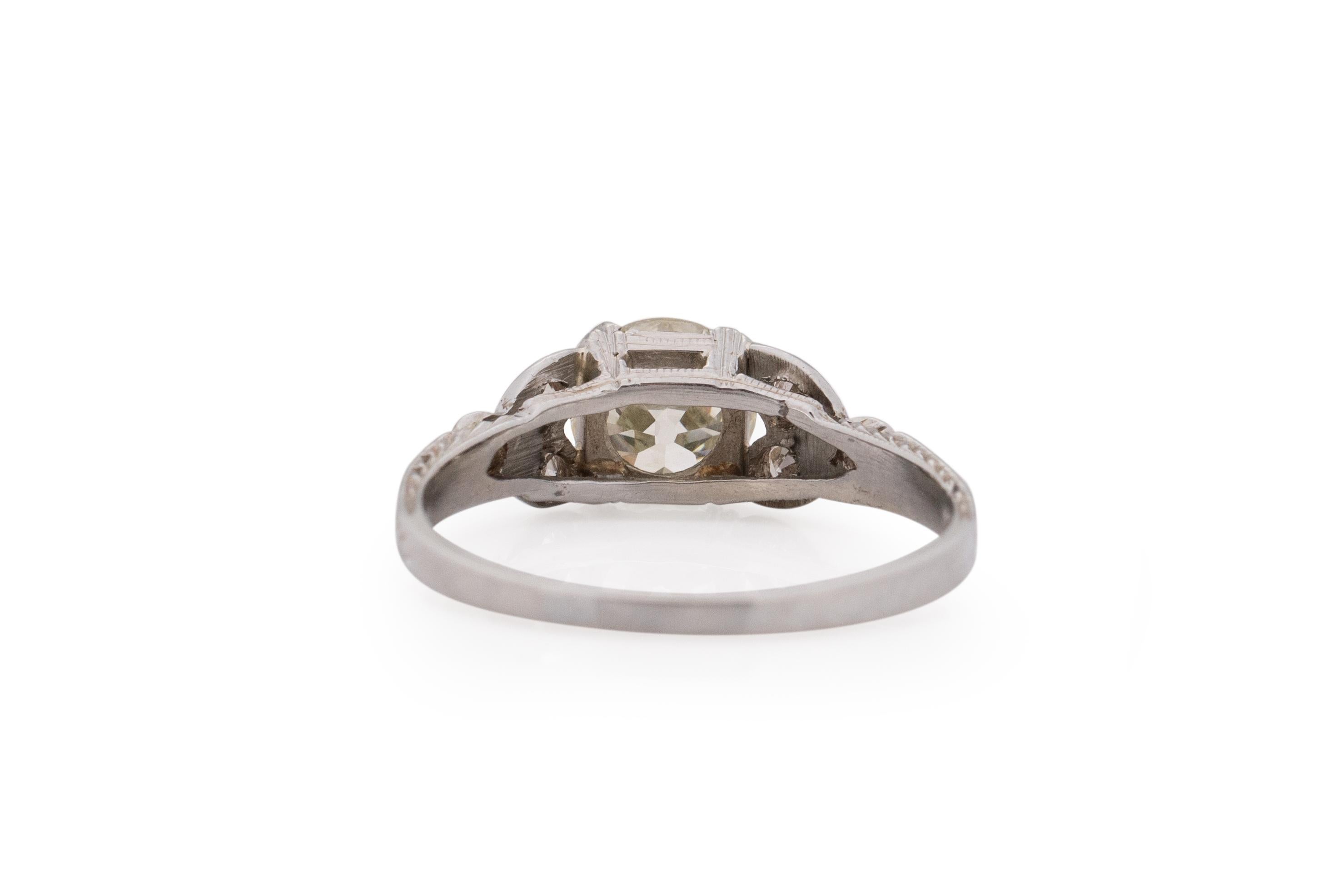 1.12 Carat Art Deco Diamond 18 Karat White Gold Engagement Ring In Good Condition For Sale In Atlanta, GA