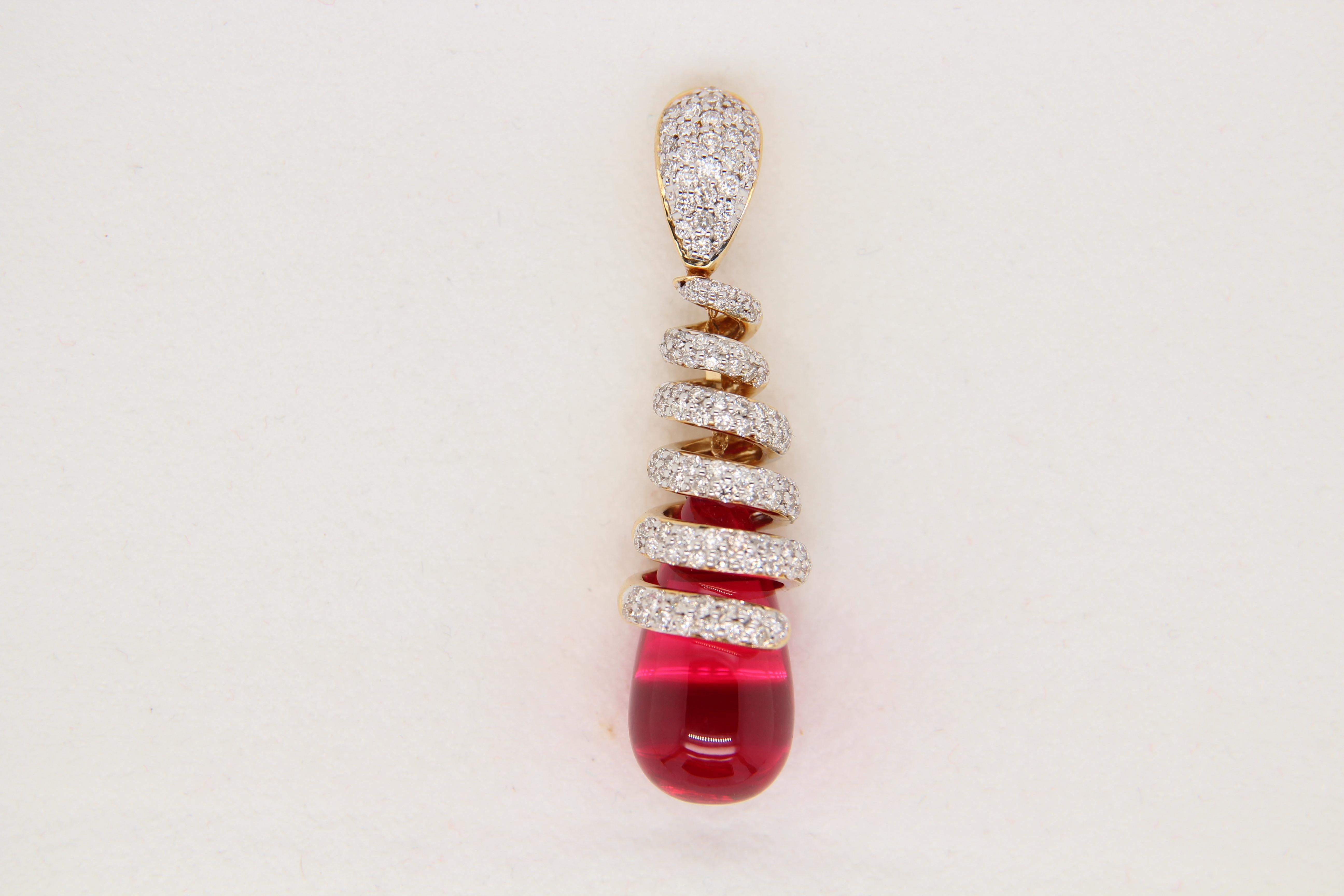 Round Cut 1.12 Carat Diamond and Glass Filled Ruby 12.50 Carat Pendant in 18 Karat Gold For Sale