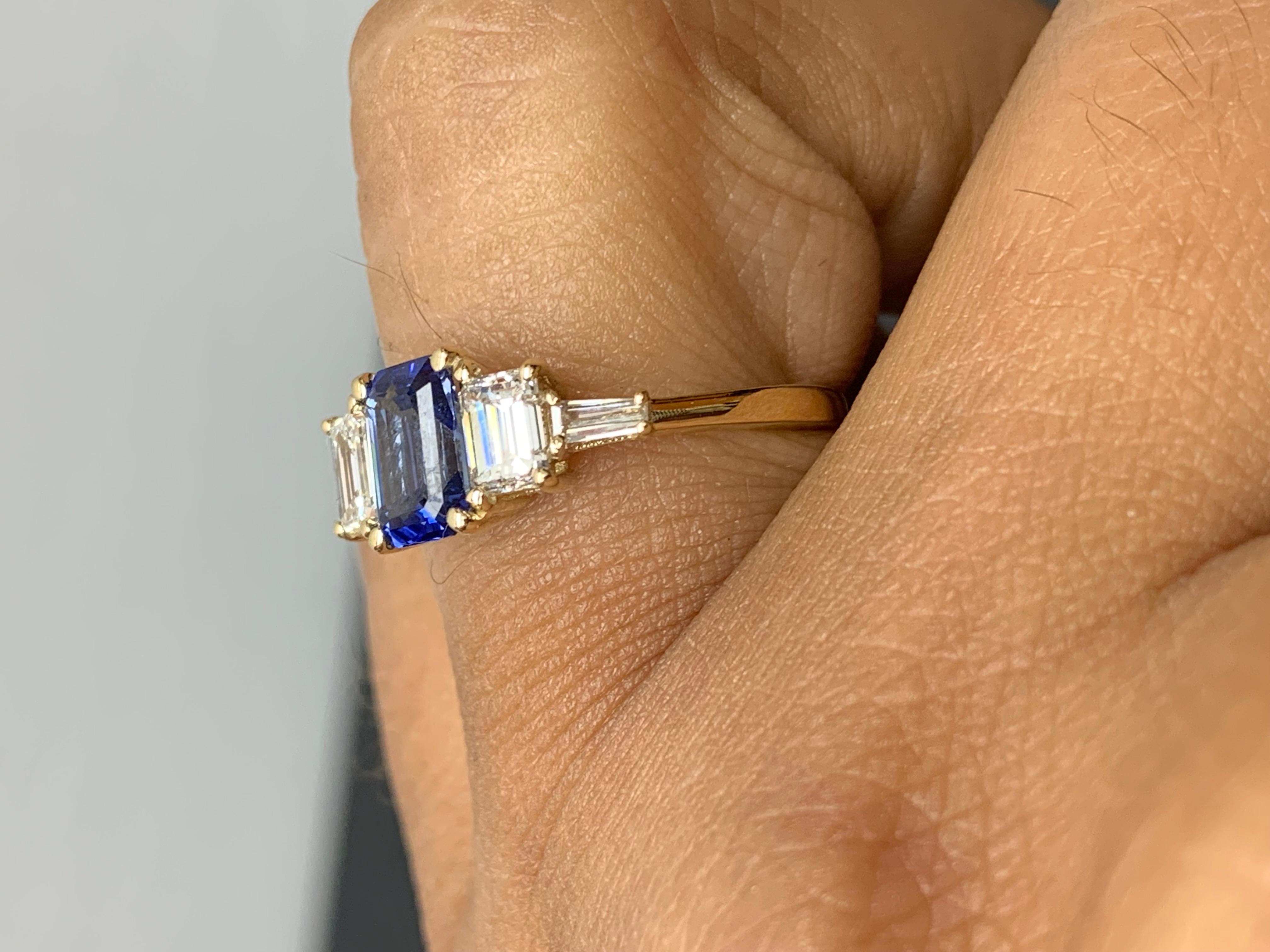 1.12 Carat Emerald Cut Blue Sapphire and Diamond 5 Stone Ring in 14K Yellow Gold For Sale 2