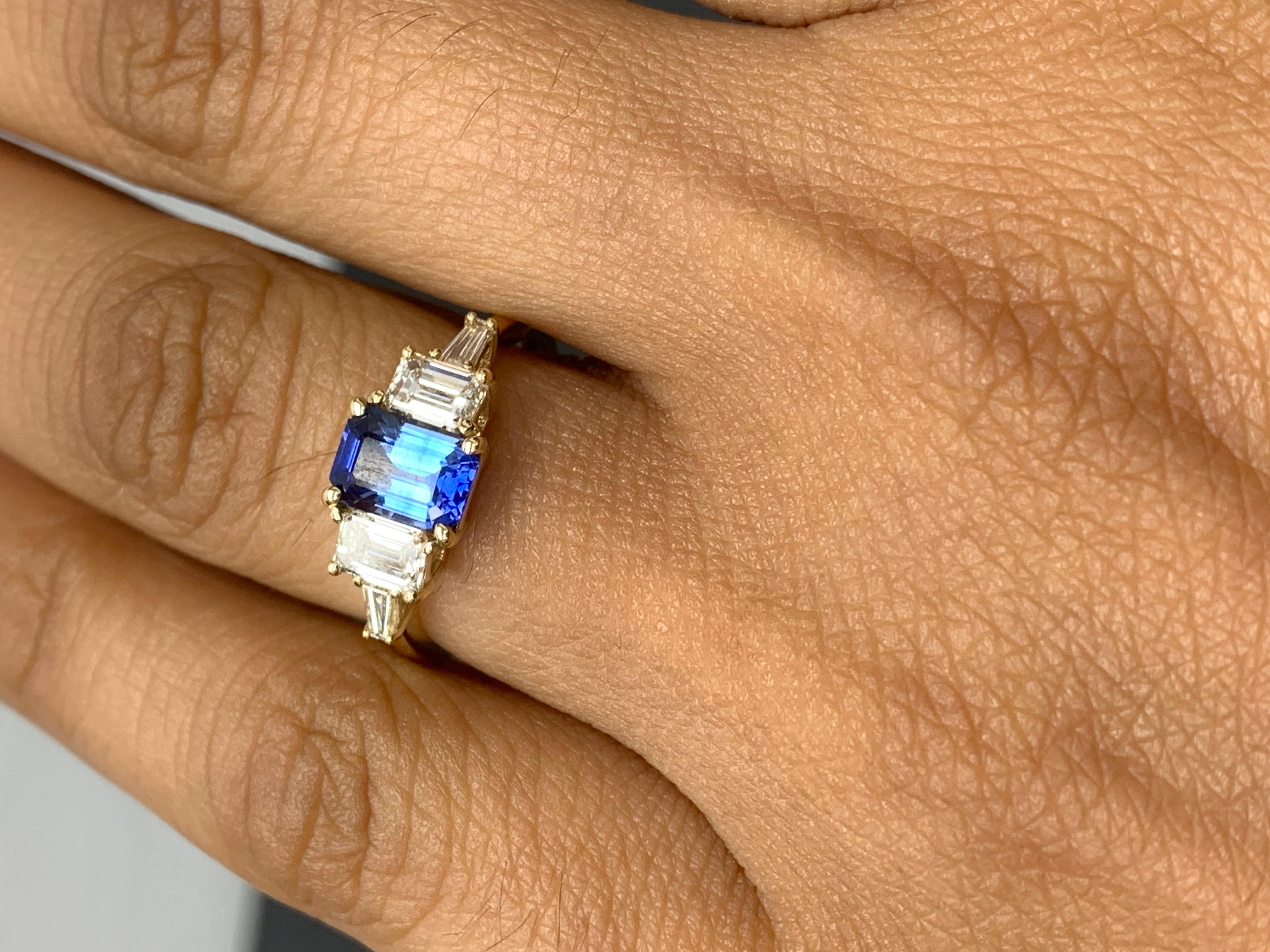 1.12 Carat Emerald Cut Blue Sapphire and Diamond 5 Stone Ring in 14K Yellow Gold For Sale 3