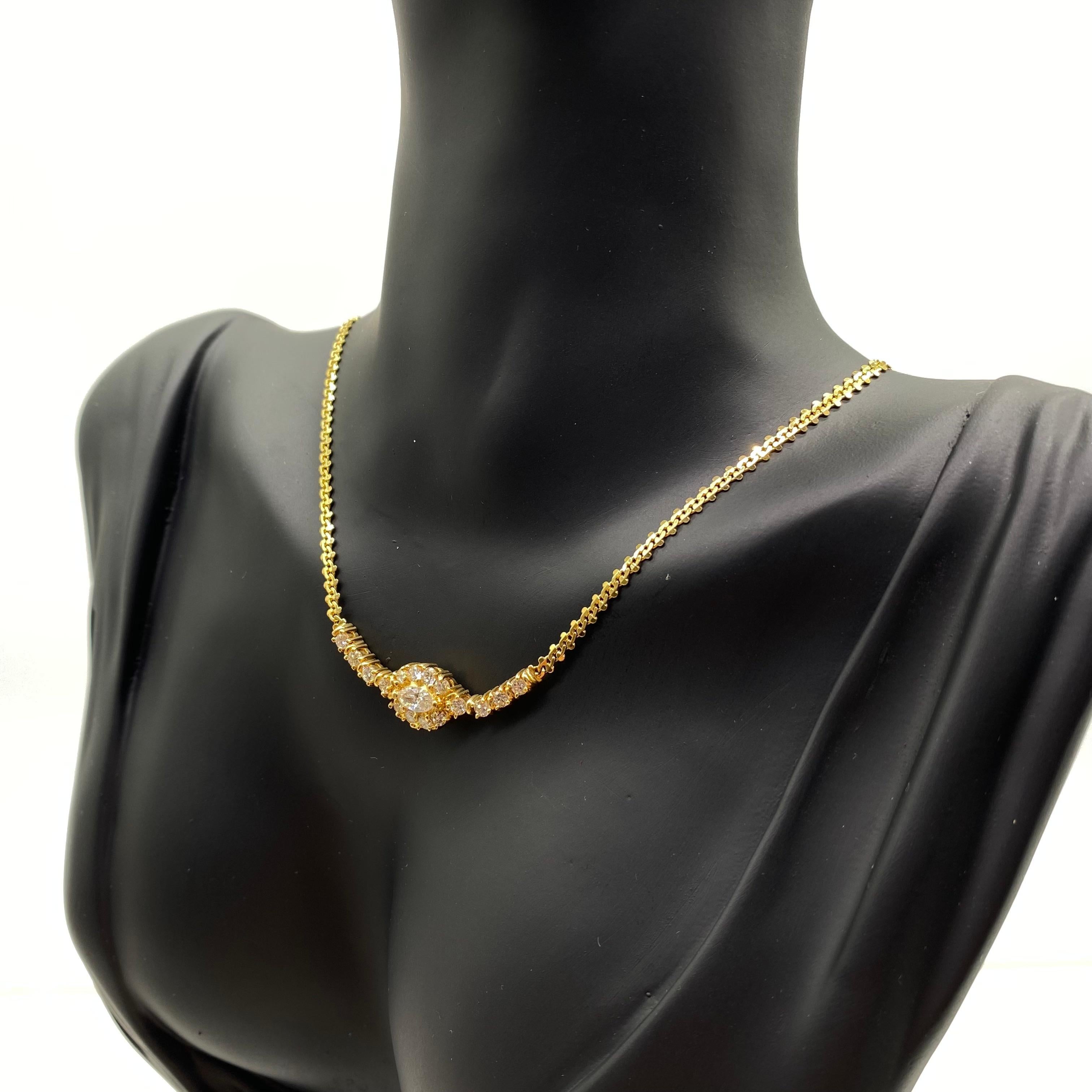 1.12 Carat Marquise Diamond Cluster Choker Necklace in Yellow Gold For Sale 2
