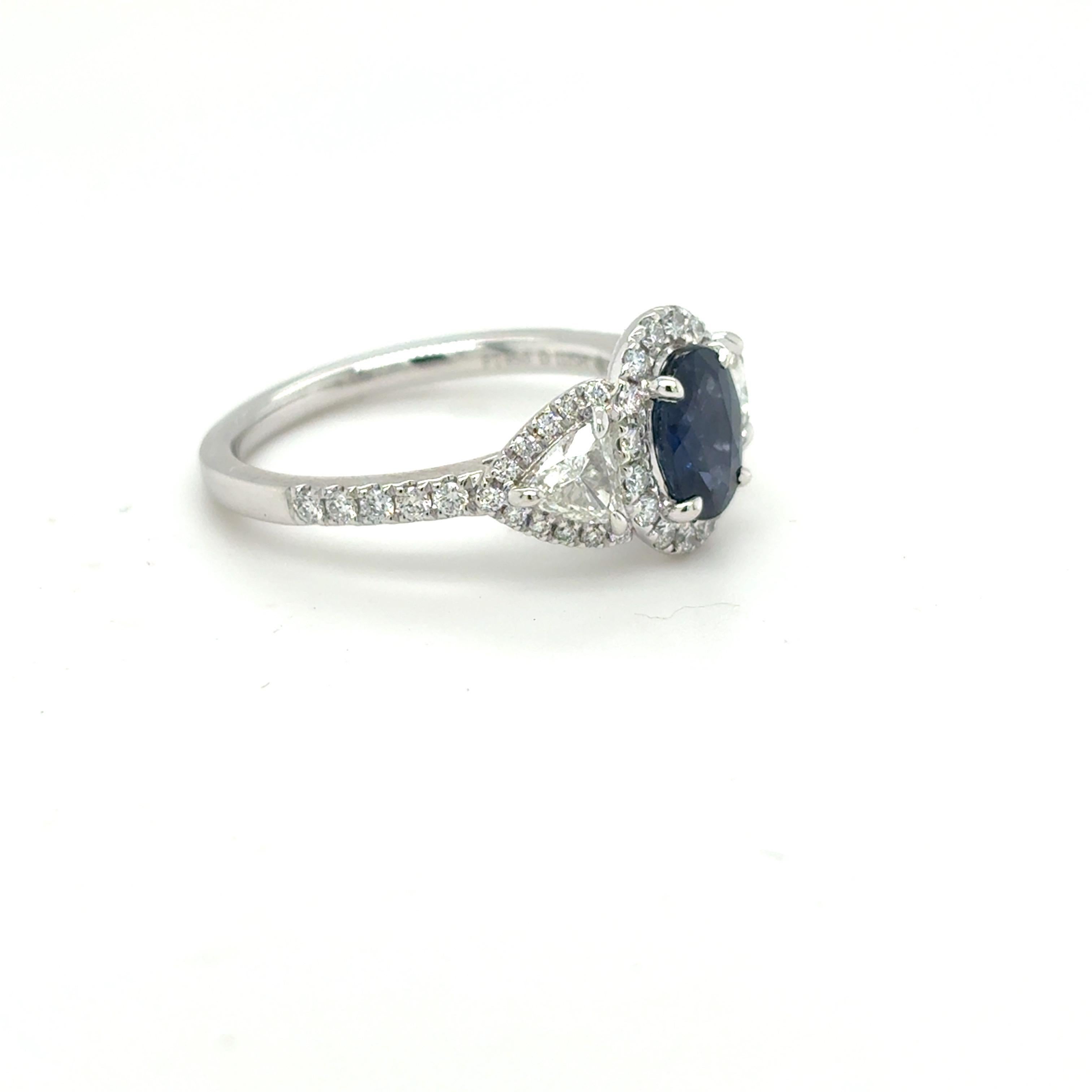 1.12 Carat Oval Cut Blue Sapphire Diamond Platinum Ring For Sale 1