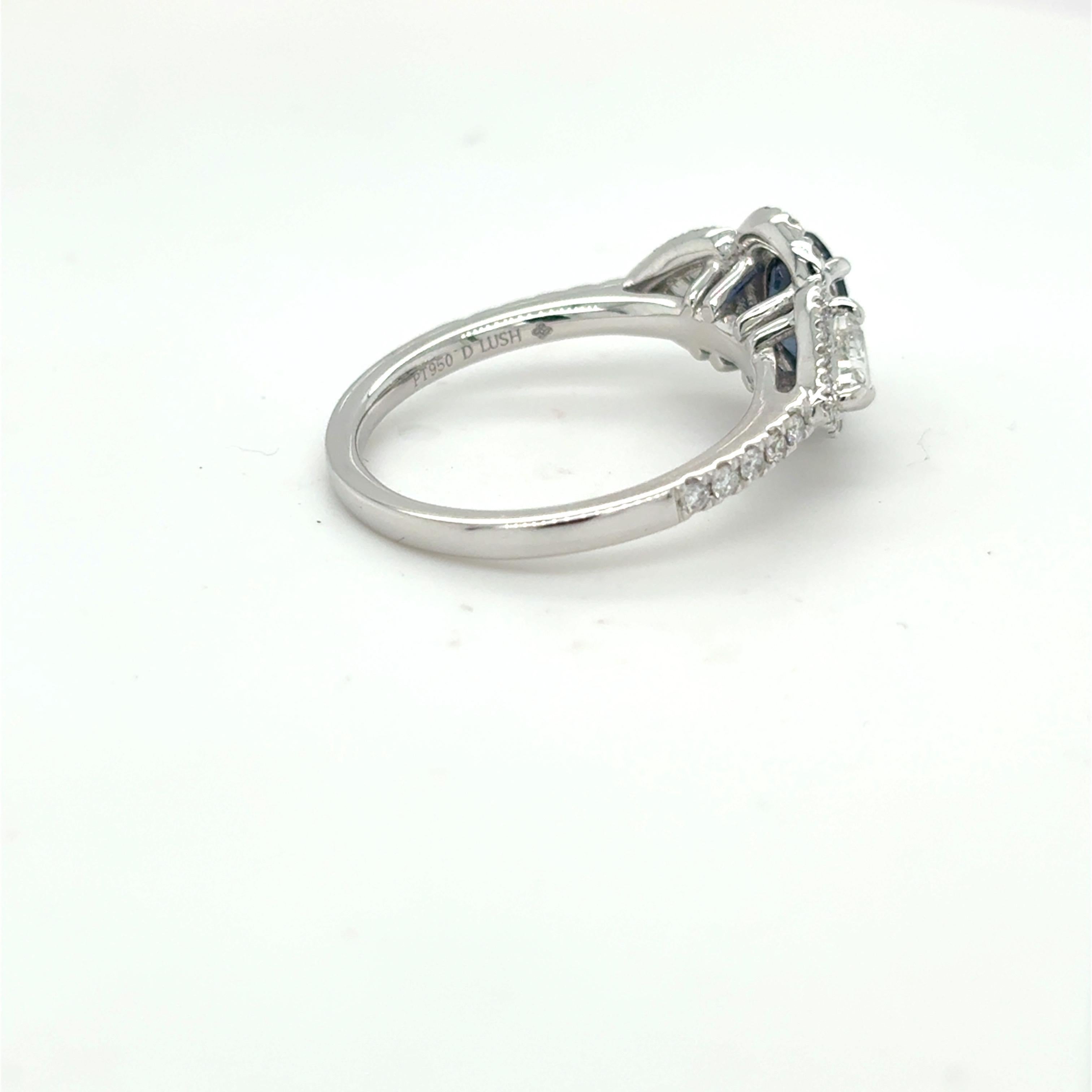 1.12 Carat Oval Cut Blue Sapphire Diamond Platinum Ring For Sale 3