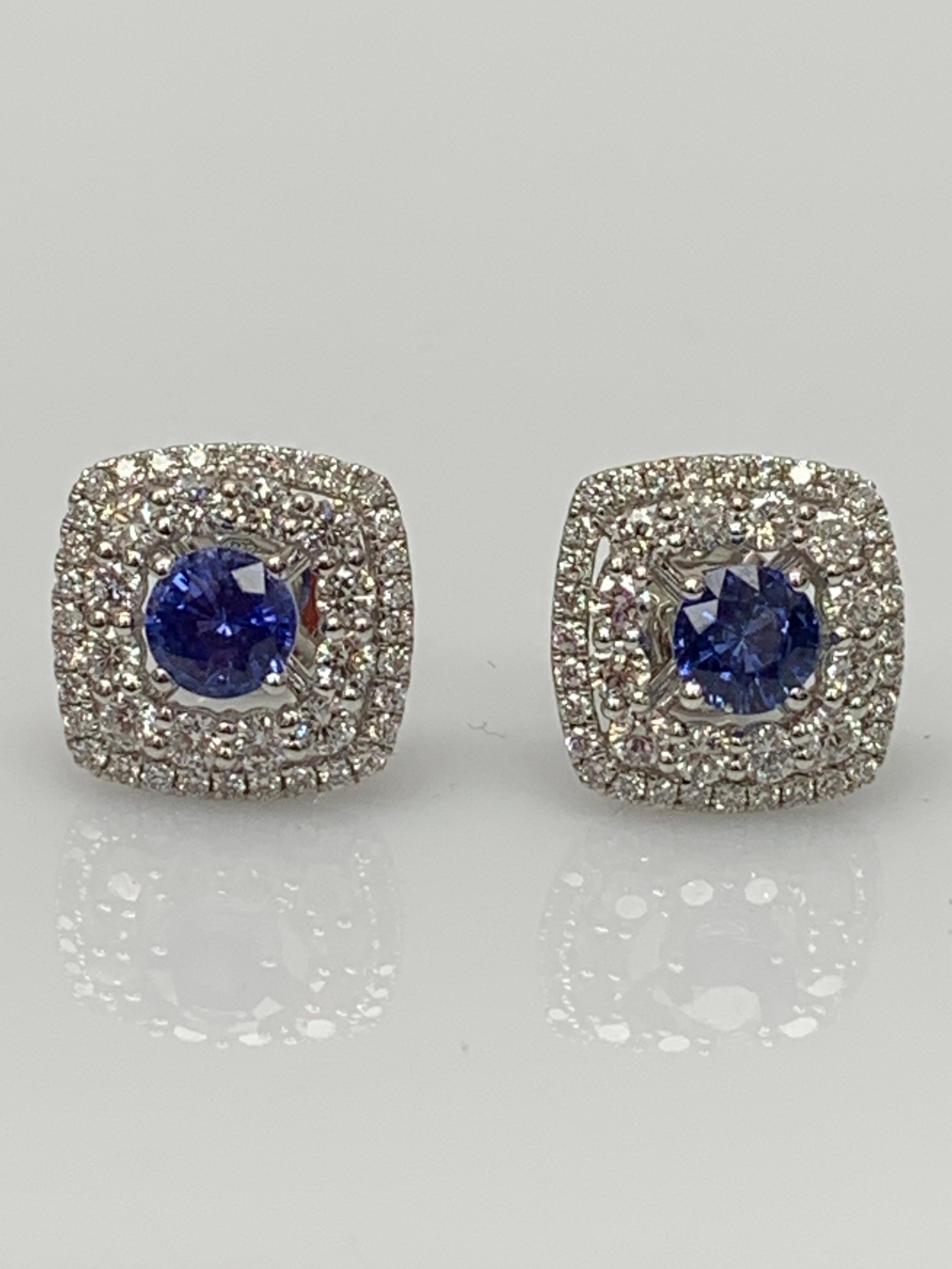 De las mujeres Pendientes de zafiro azul talla redonda de 1,12 quilates y diamantes en oro blanco de 18 quilates en venta