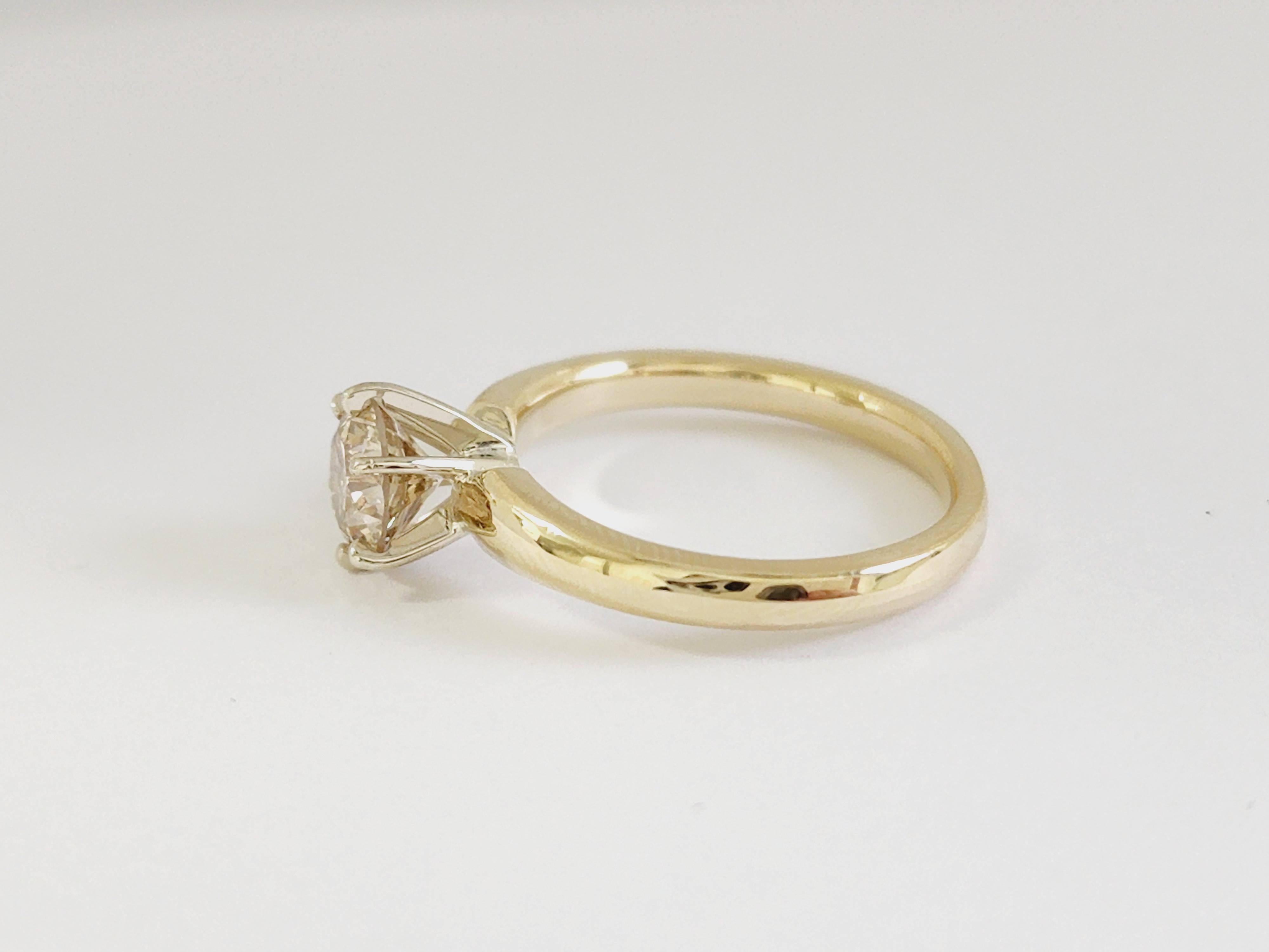 1.12 Carat Round Cut Diamond 14 Karat Yellow Gold Solitaire Ring 2