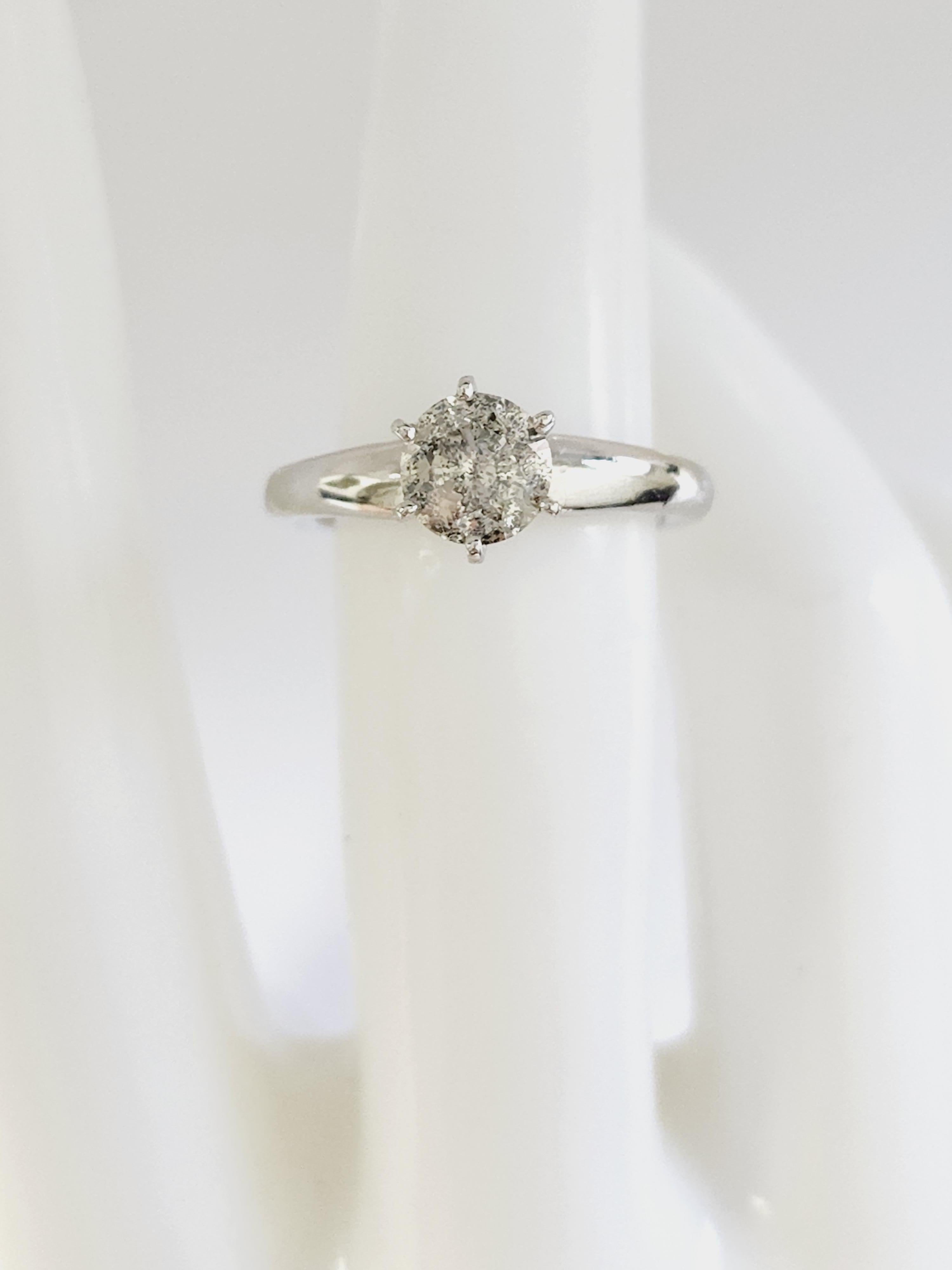 1.12 Carat Round Diamond 14 Karat White Gold Solitaire Ring In New Condition For Sale In Great Neck, NY