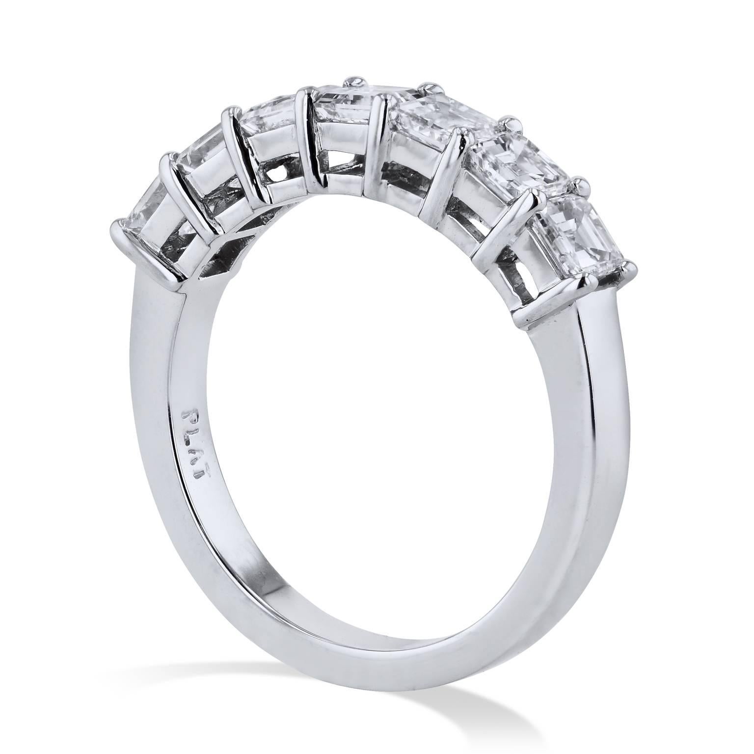 1.12 Carat Square Emerald Cut Diamond Band Ring In Excellent Condition In Miami, FL